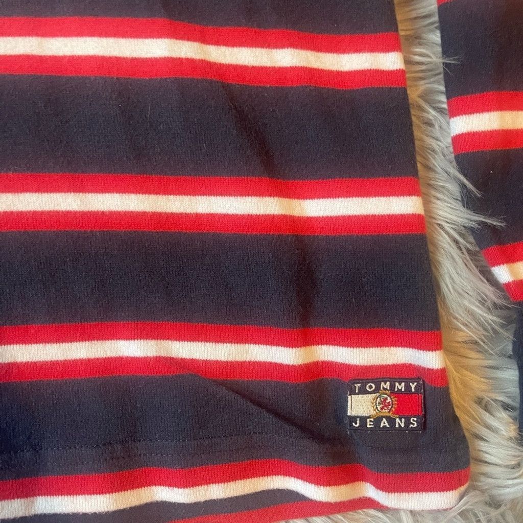 Tommy Hilfiger Tommy Hilfiger Navy and Red Striped Shirt size M Size US M / EU 48-50 / 2 - 3 Thumbnail