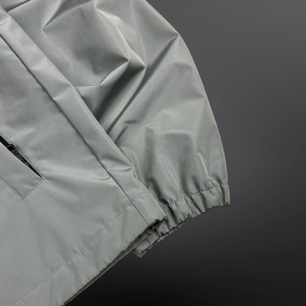 Prada Prada Luna Rossa Pirelli Team Shell Jacket – Grey – Size XL Size US XL / EU 56 / 4 - 3 Thumbnail