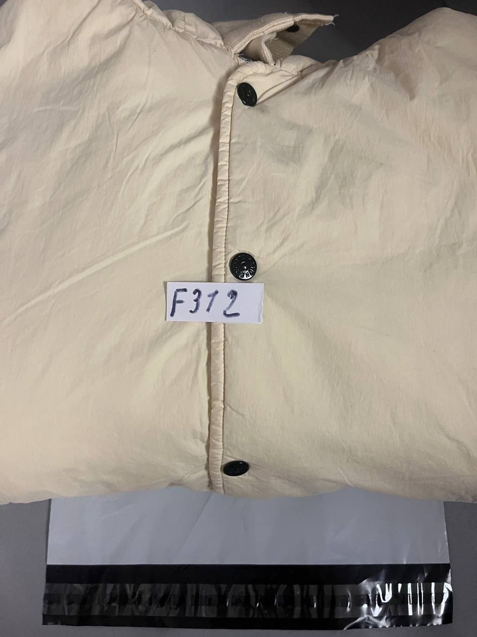 Stone Island Stone Island Jacket Milk Vintage Size US S / EU 44-46 / 1 - 17 Thumbnail