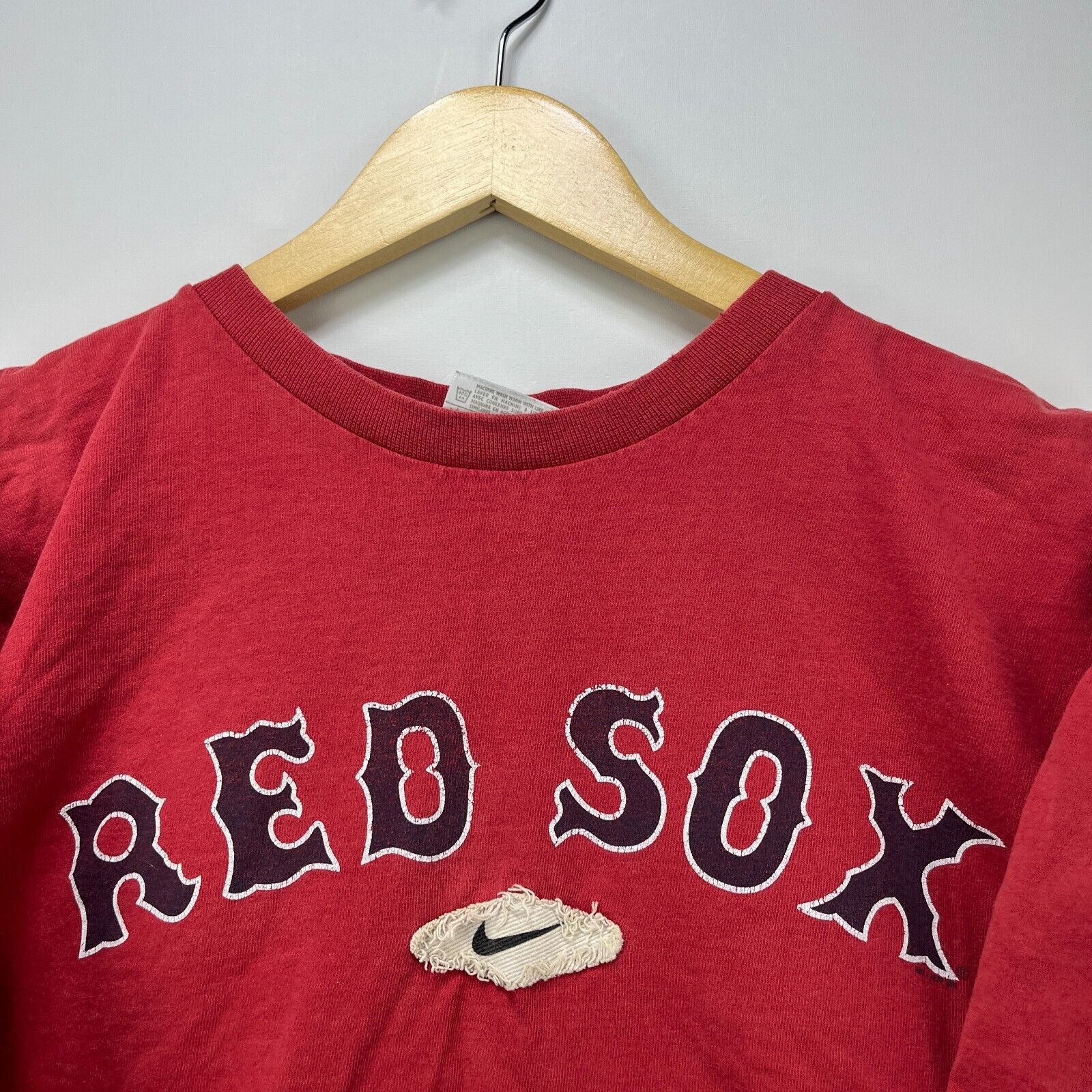 Nike × Vintage Vintage Nike Boston Red Sox Mid Swoosh T-shirt XL Size US XL / EU 56 / 4 - 3 Thumbnail