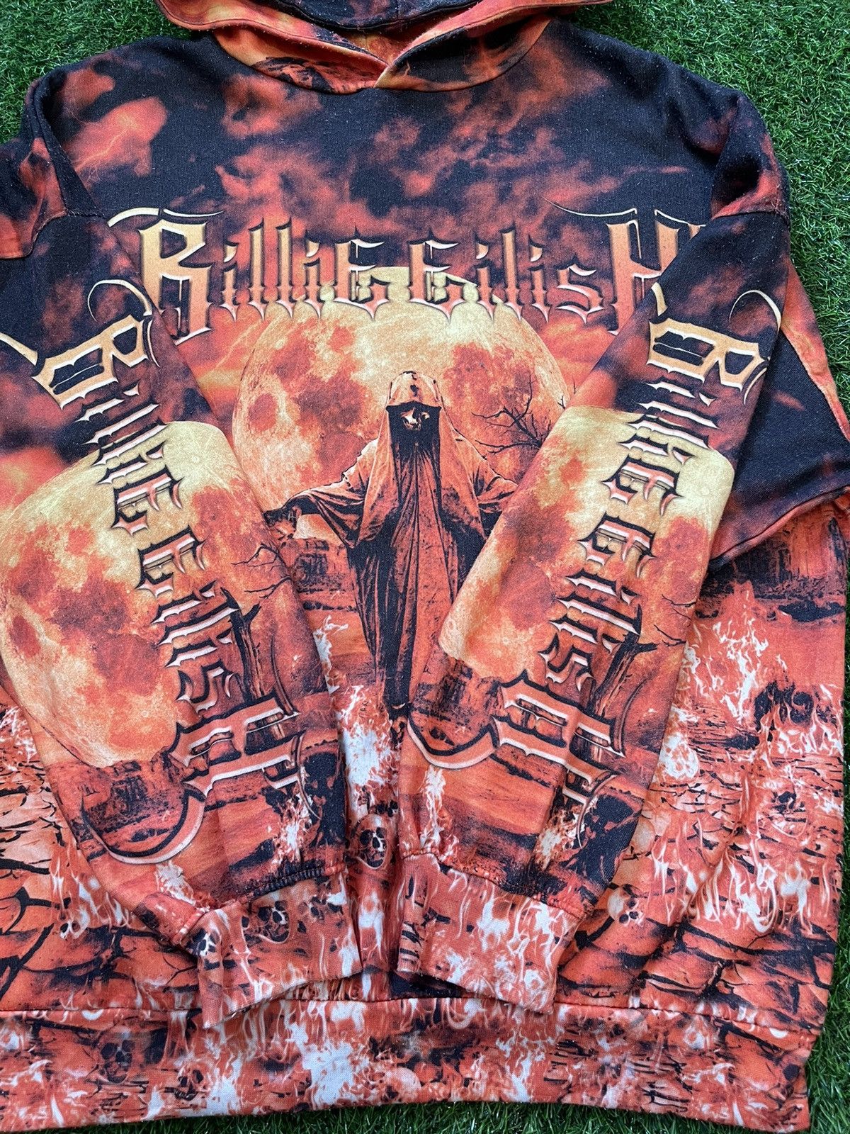 Band Tees × Billie Eilish Billie Eilish Flame Solo Singer Hoodie Size US M / EU 48-50 / 2 - 5 Thumbnail