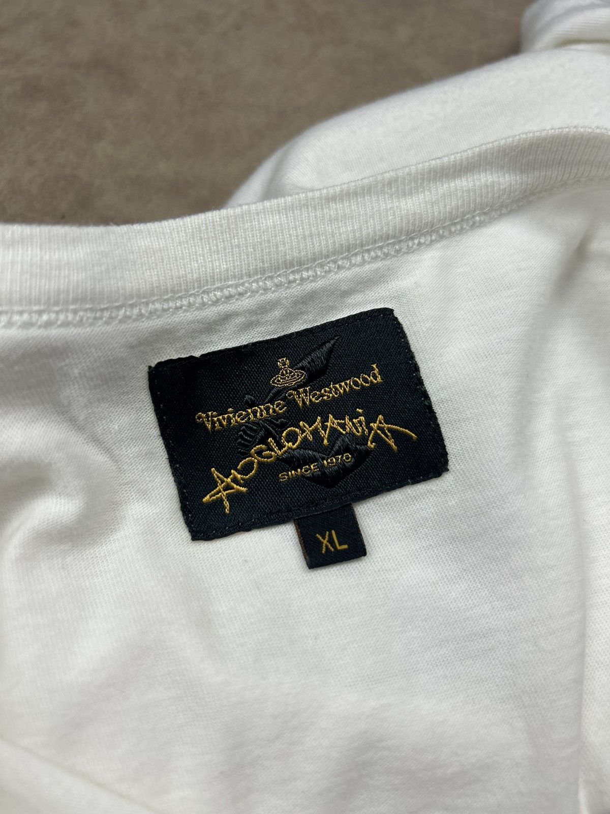 Vivienne Westwood Vivienne Westwood Big Orb Logo T-Shirt size XL Size US XL / EU 56 / 4 - 9 Thumbnail