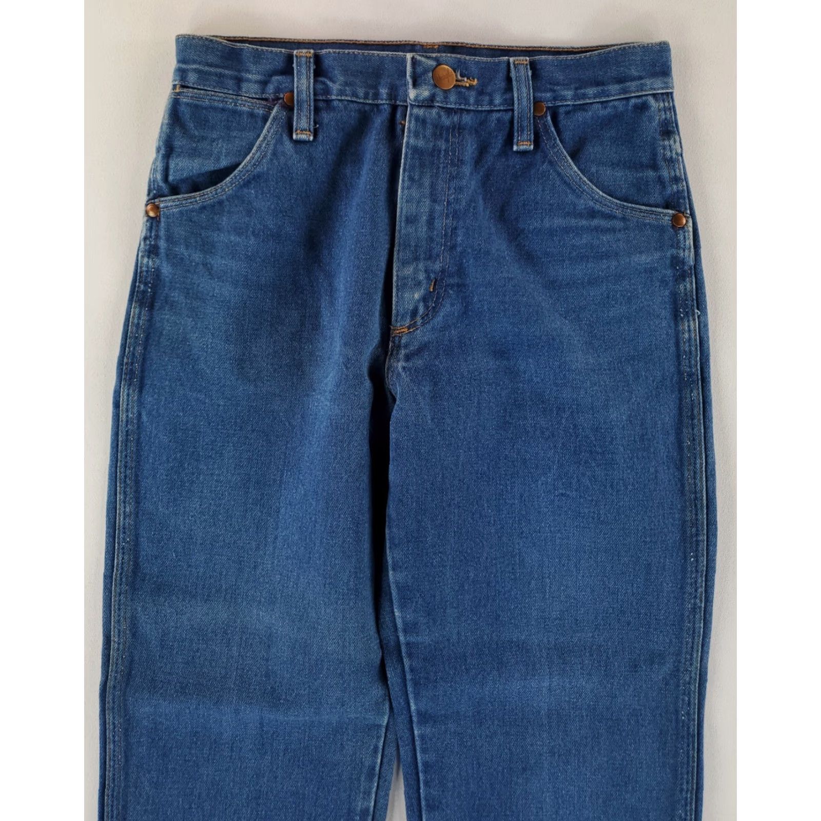 Wrangler VINTAGE Wrangler Jeans 401 SNVR Blue Mens Jeans 28x27 Actual 70s No Fault Straight Blue Mens 29x34 Size US 28 / EU 44 - 3 Thumbnail