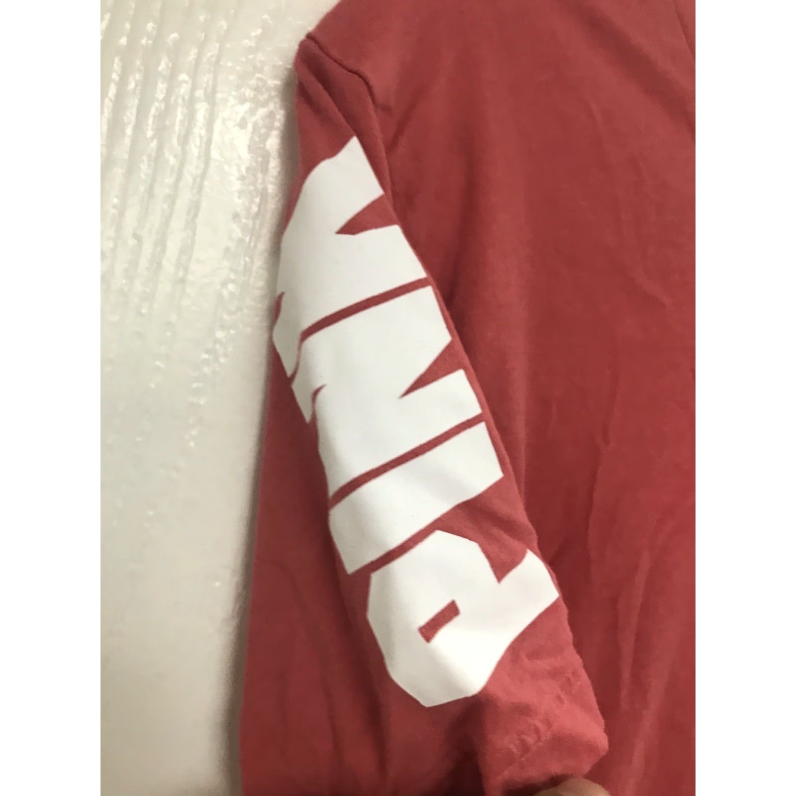 Victoria's Secret VINTAGE Victoria's Secret PINK CAMPUS POCKET T-SHIRT XS Womens Red Graphic Tee Pocket Scoopneck Short Sleeve Girls Womens Size XS / US 0-2 / IT 36-38 - 5 Thumbnail