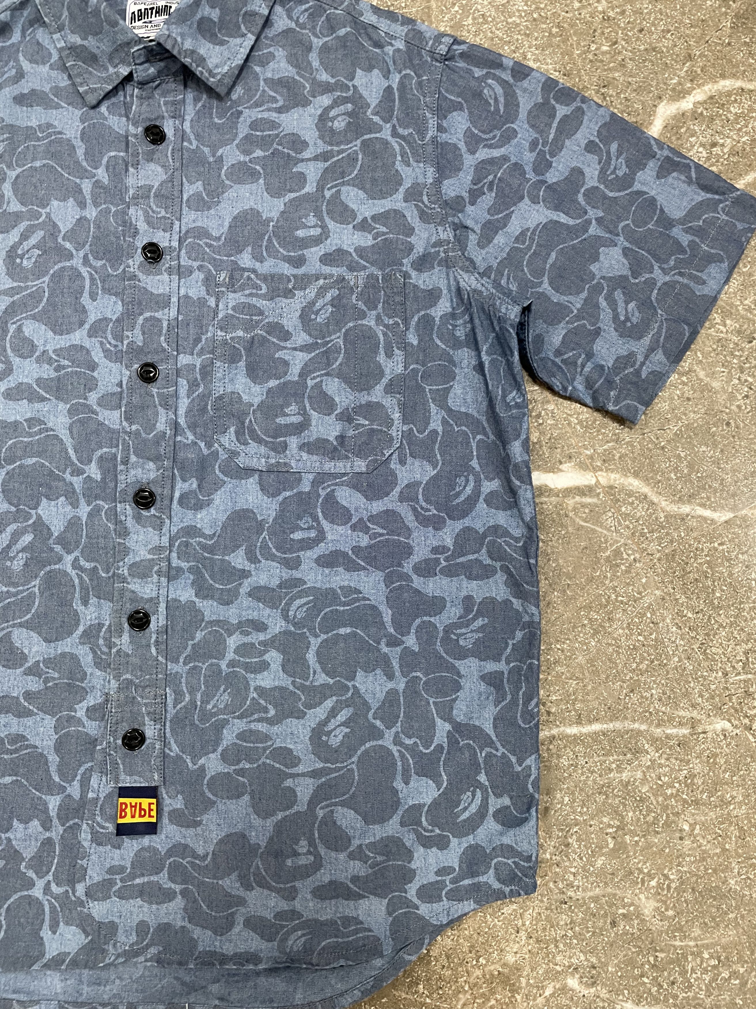 Bape Solid Camo Chambray Button Up S/S Shirt Size US M / EU 48-50 / 2 - 5 Thumbnail