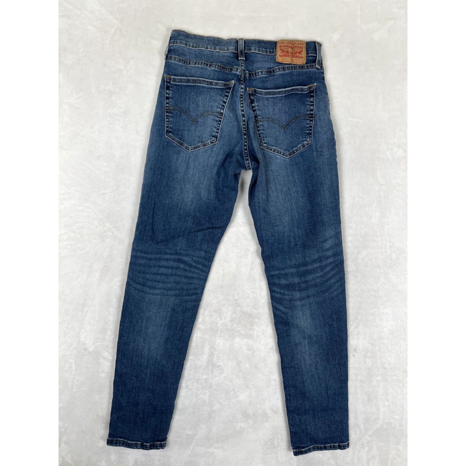 Levi's Levi's 531 Jeans Mens 30x32 Athletic Fit Straight Leg Denim Medium Wash Blue 5-Pocket Design Jeans Mens (Regular) 30x32 Straight Rise Mid Inseam 32 Size US 30 / EU 46 - 6 Thumbnail