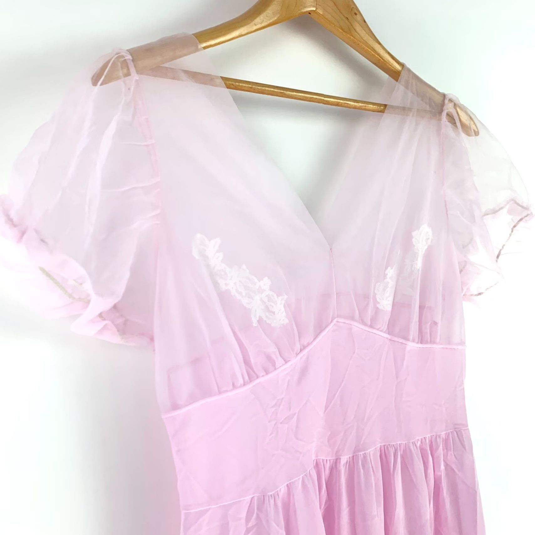 Vintage VINTAGE Purple Lace Nylon Sheer Slip Nightgown Chest 29" Nightgown Eveningwear 1960s Womens Size ONE SIZE - 2 Thumbnail
