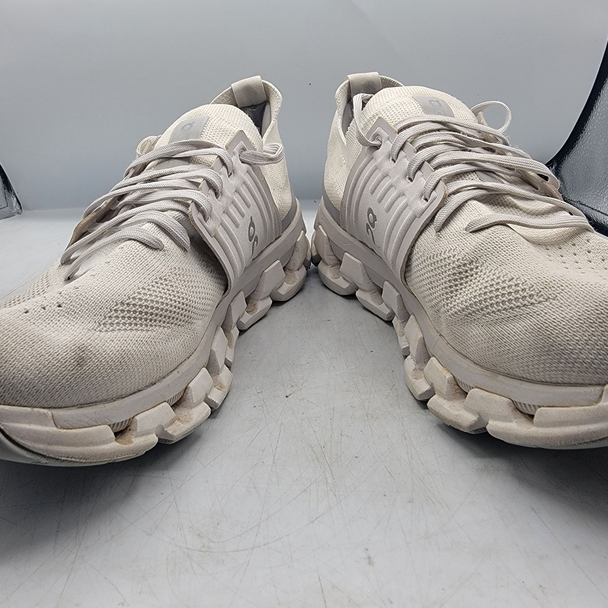 On ON Cloudswift 3 Womens 10 Triple White Running Shoes Athleti Size US 10 / IT 40 - 2 Thumbnail