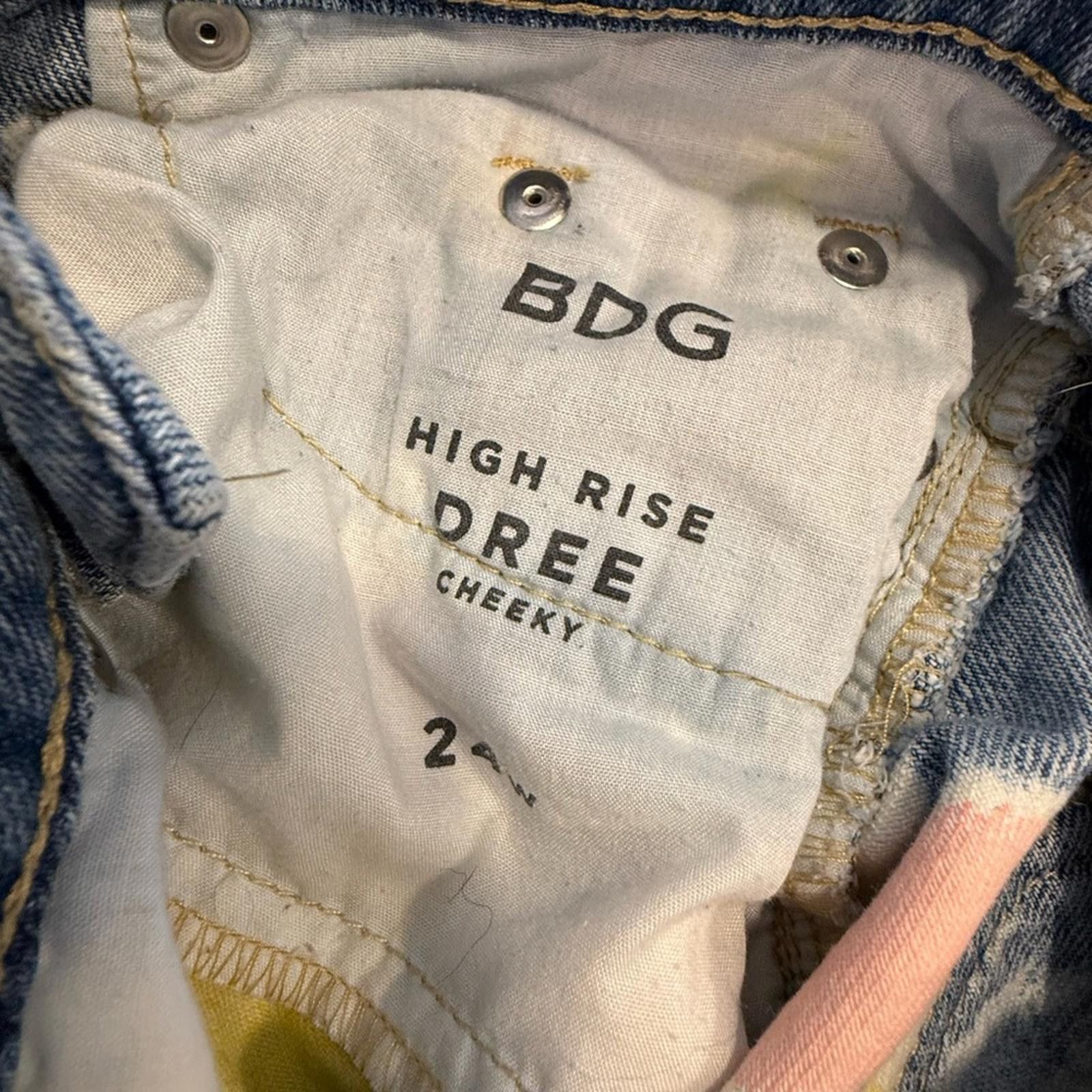 Bdg BDG pastel bleach & dyed distressed cutoff denim shorts 24” Size 24" / US 00 / IT 34 - 7 Thumbnail