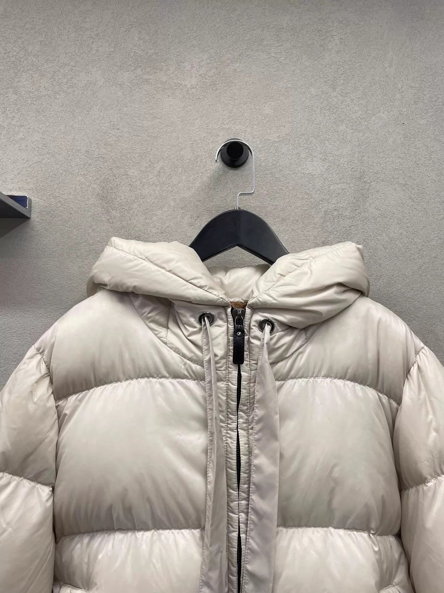 Max Mara MaxMara solid zipper hooded oversize puffer jacket Size L / US 10 / IT 46 - 4 Thumbnail