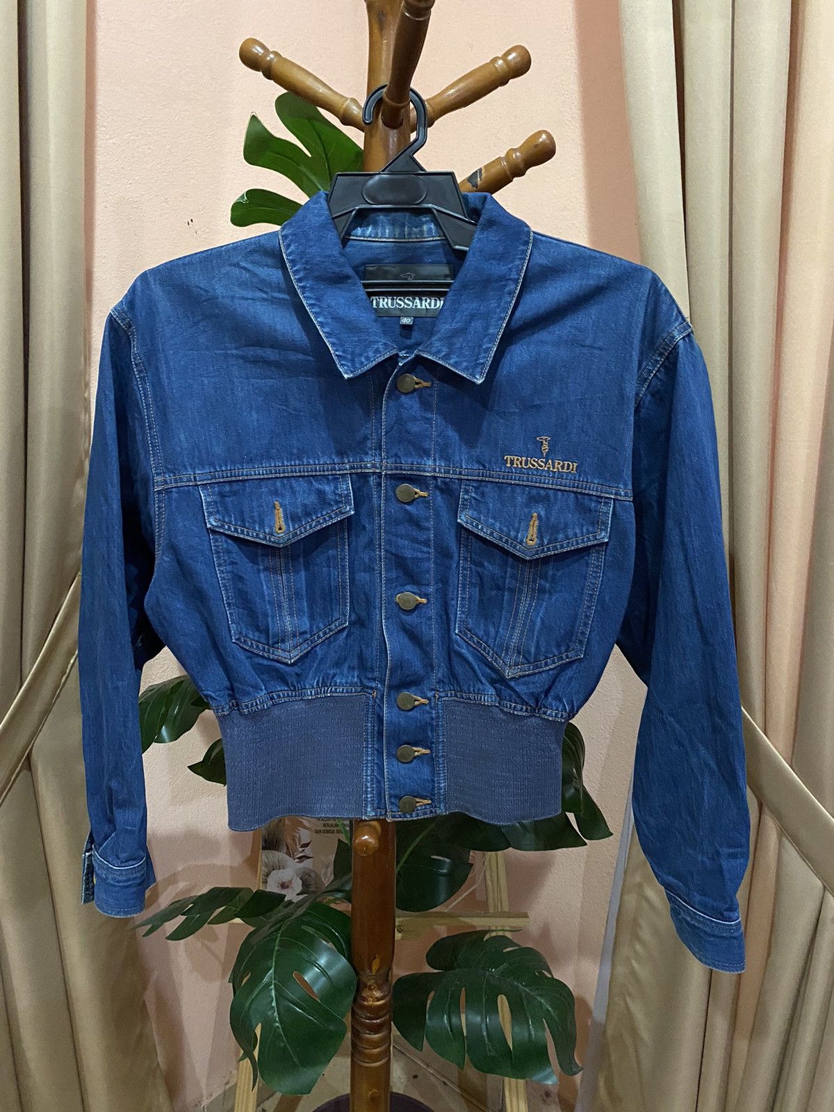 Trussardi VINTAGE TRUSSARDI DENIM CROP JACKET Size S / US 4 / IT 40 - 1 Thumbnail