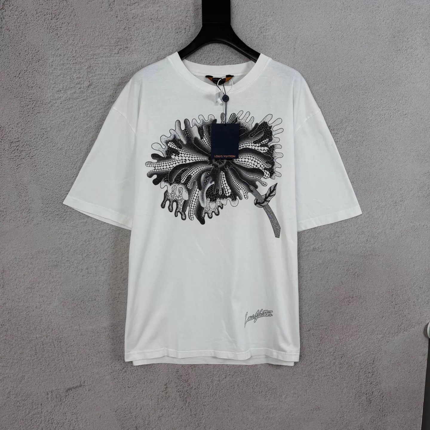 Louis Vuitton LV x Yayoi Kusama short sleeve T-shirt XXL new Size US XXL / EU 58 / 5 - 1 Thumbnail