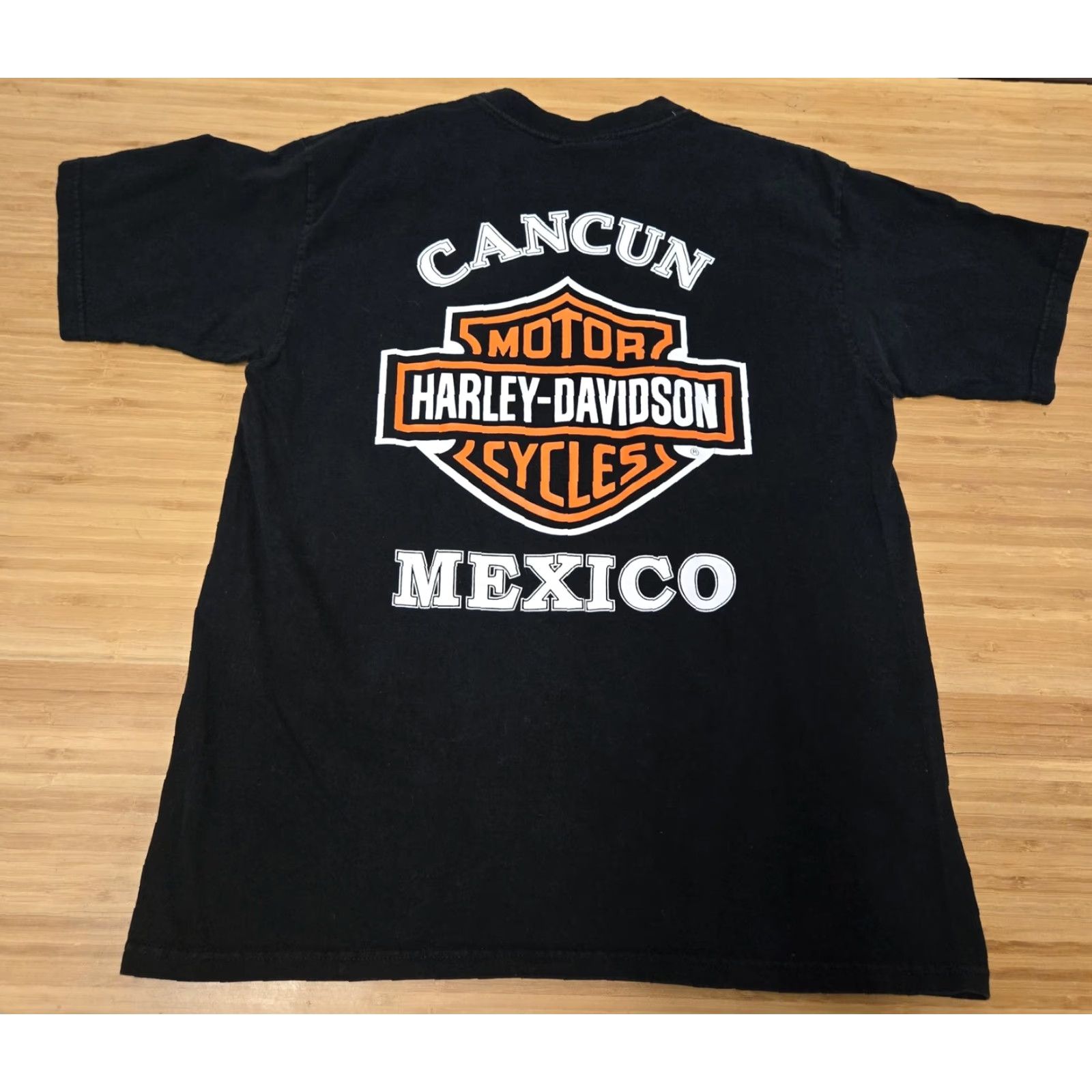 Harley Davidson VINTAGE Harley-Davidson Shirt Mens L Cancun Mexico Bar Shield Biker Motorcycle Tee Size US L / EU 52-54 / 3 - 4 Thumbnail