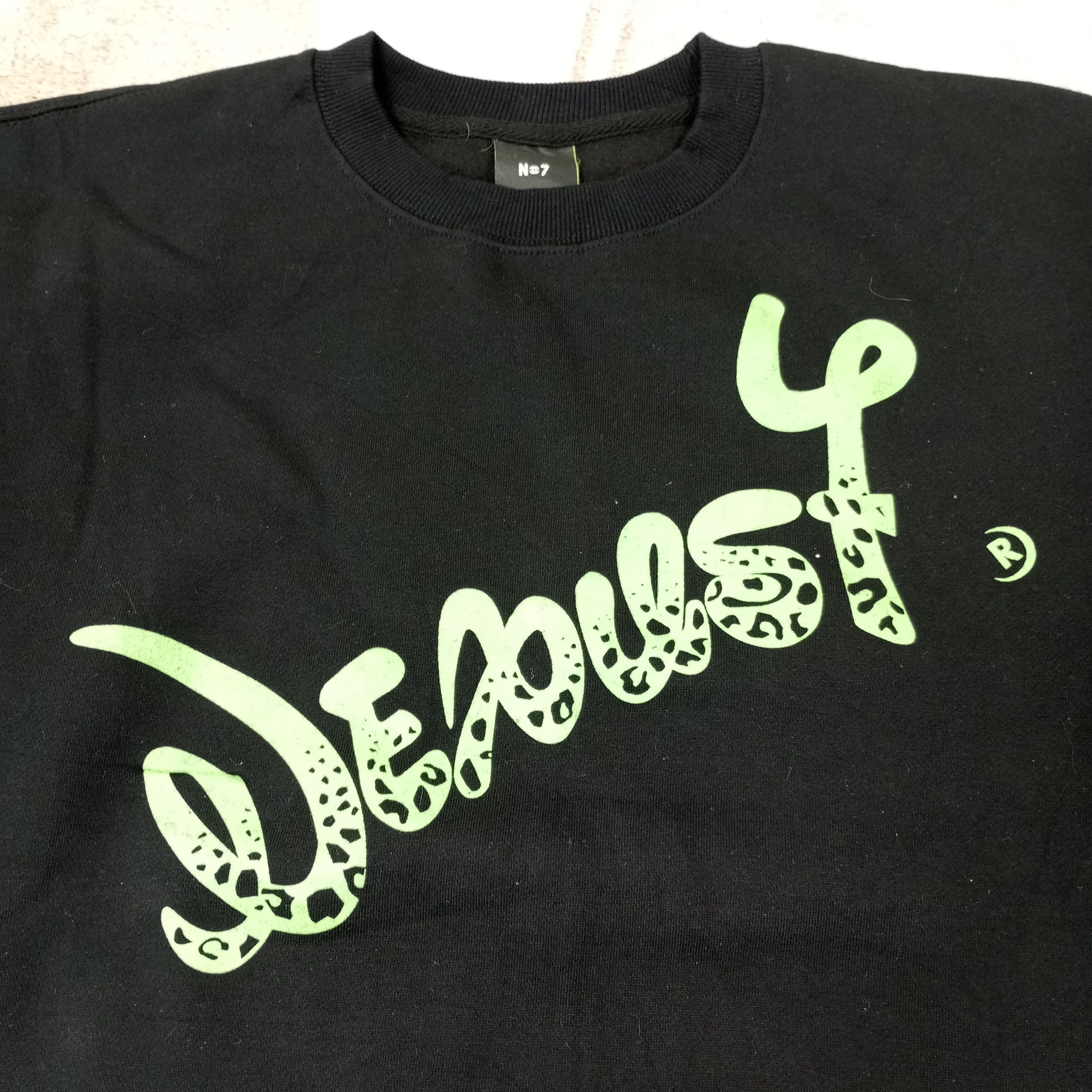 Vintage Debust Sweatshirt c232n15 Size US L / EU 52-54 / 3 - 2 Thumbnail