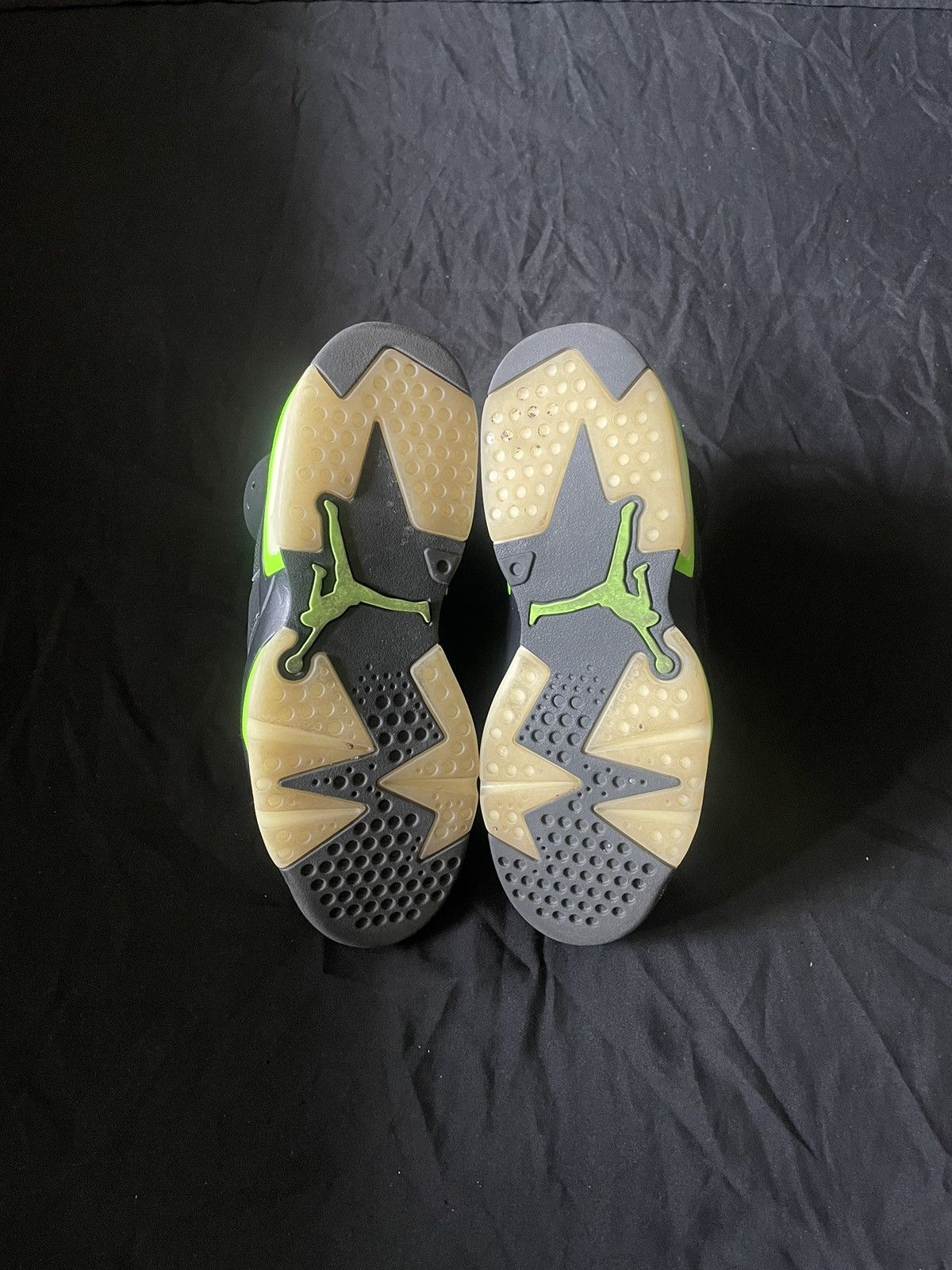 Jordan Brand Jordan 6 Retro Electric Green Size US 9 / EU 42 - 5 Thumbnail