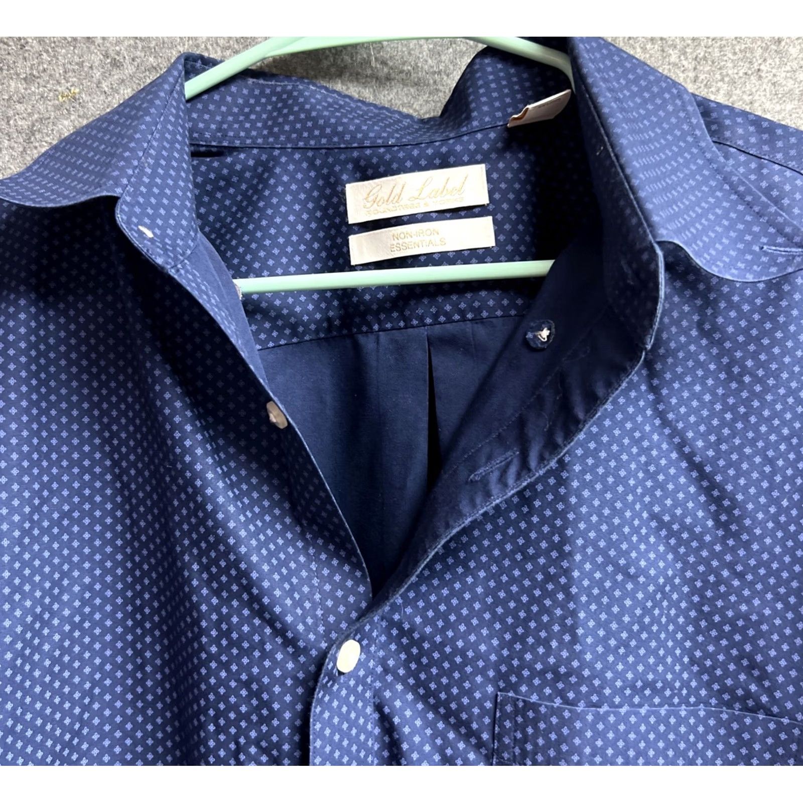 Roundtree & Yorke VINTAGE Roundtree Yorke Gold Label Men’s Shirt XL Blue Long Sleeve Button Dress Shirt Regular Mens Size US XL / EU 56 / 4 - 4 Thumbnail
