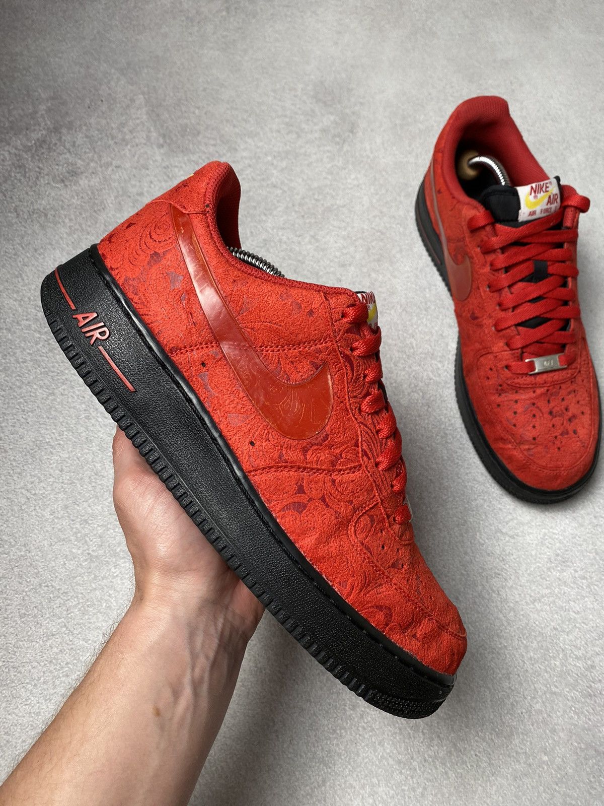 Vintage Vintage Nike Air Force 1 Low Miami Heat Red Paisley US10 Size US 10 / EU 43 - 5 Thumbnail
