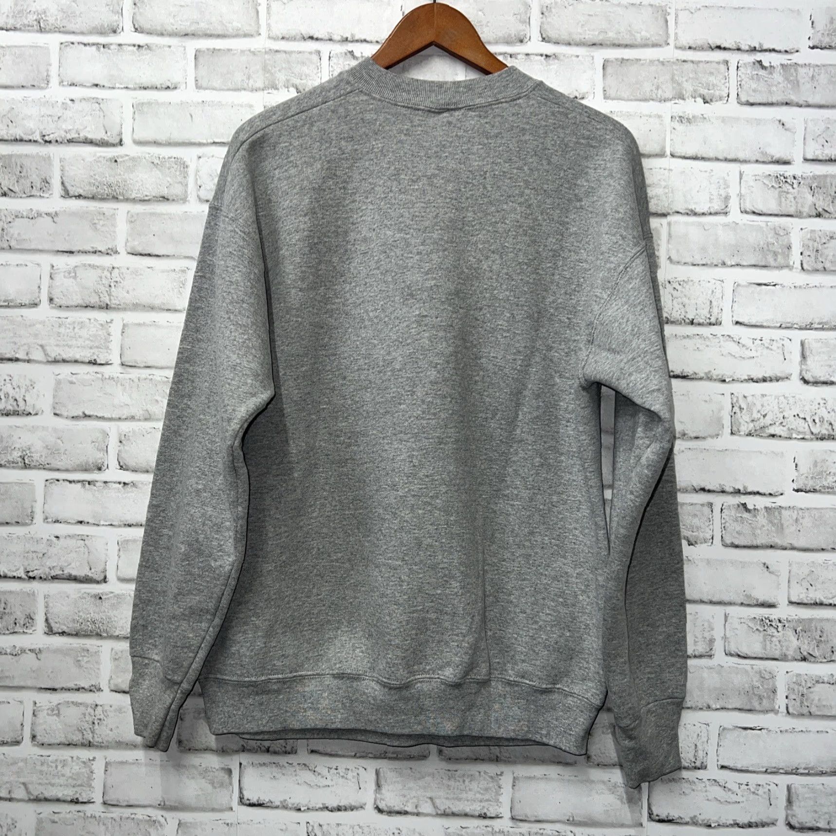 Vintage VTG Looney Toons Gray Pullover Sweatshirt Mens L Tweety Bird Shirt Size US L / EU 52-54 / 3 - 5 Thumbnail