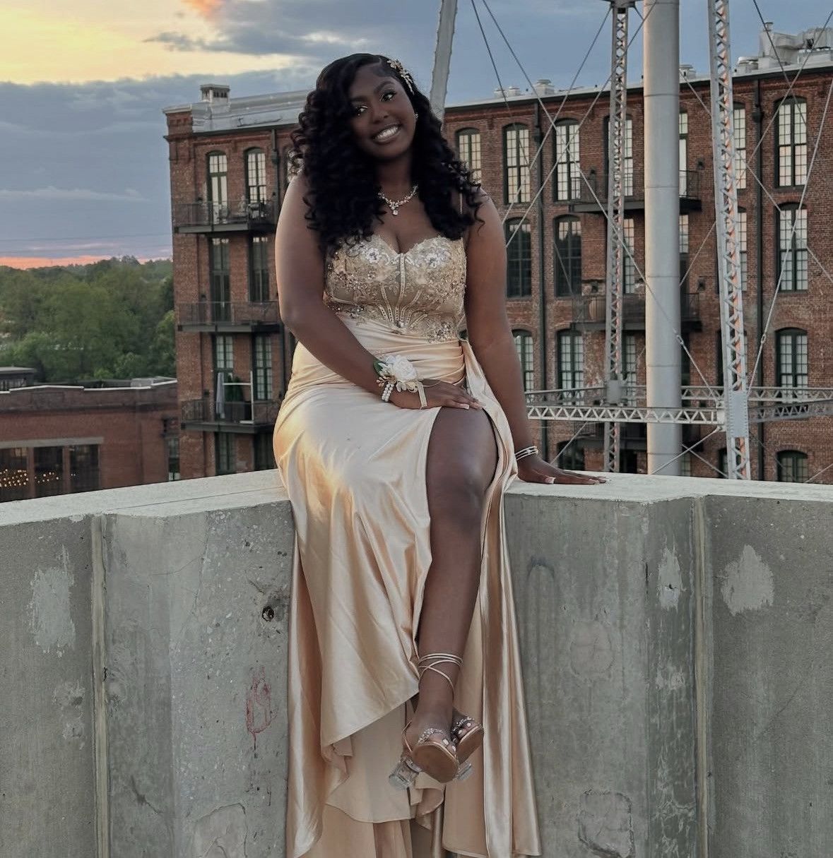 Other Champangne Prom dress Size L / US 10 / IT 46 - 2 Thumbnail