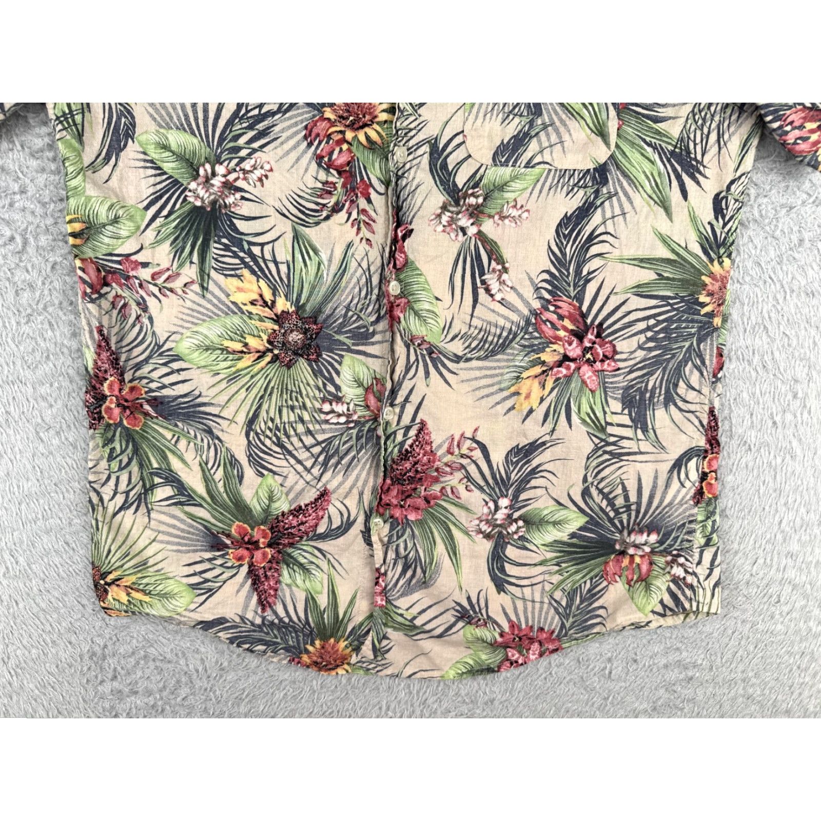 H&M VINTAGE H&M Divided Shirt Adult Small Beige Floral Leaf 100% Cotton Hawaiian Pocket Mens Small Beige Floral Hawaiian Shirt 90s Theme? Size US S / EU 44-46 / 1 - 5 Thumbnail