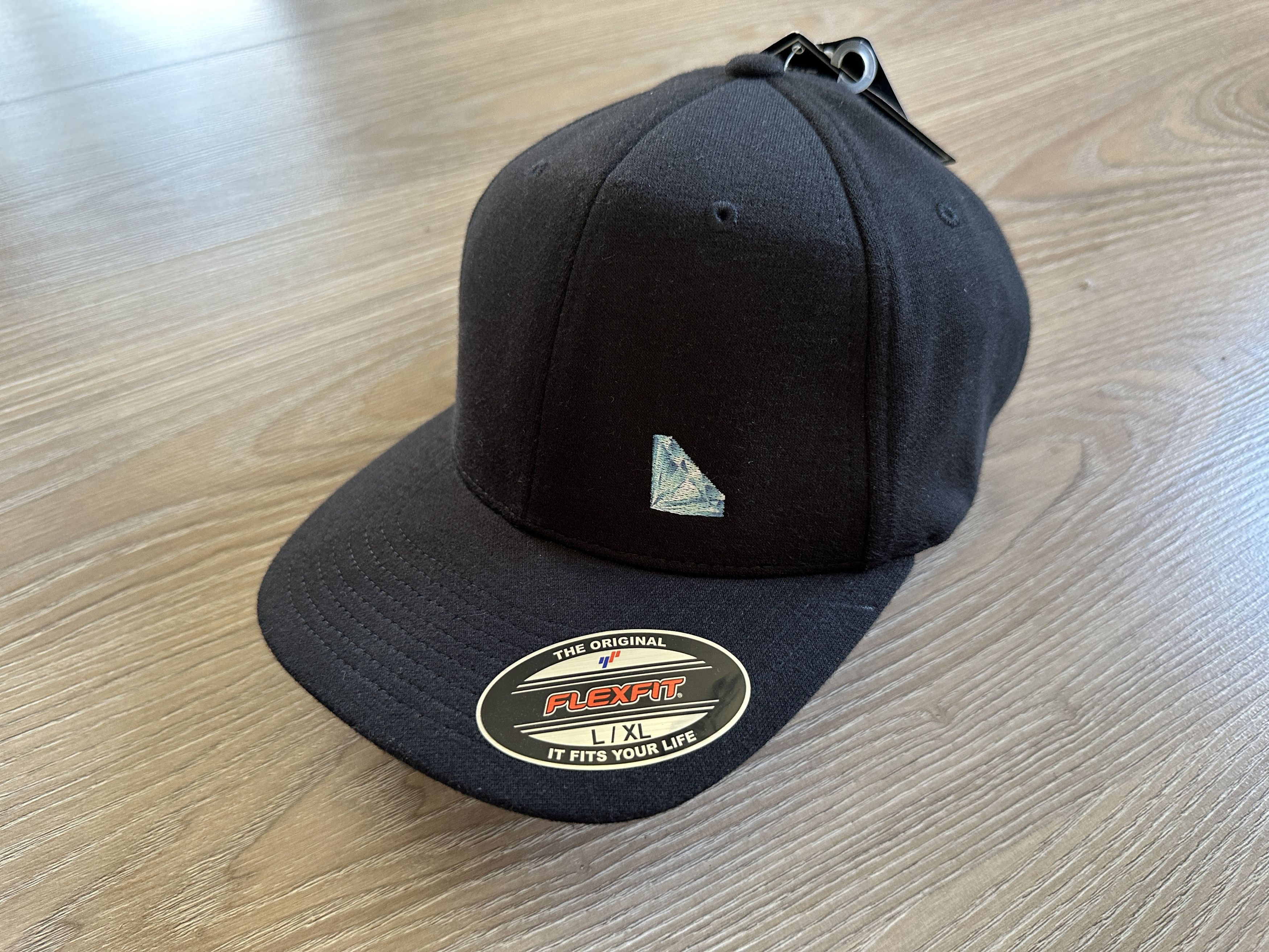 Other New Flexfit Yupoong Black Snapback Size ONE SIZE - 3 Thumbnail