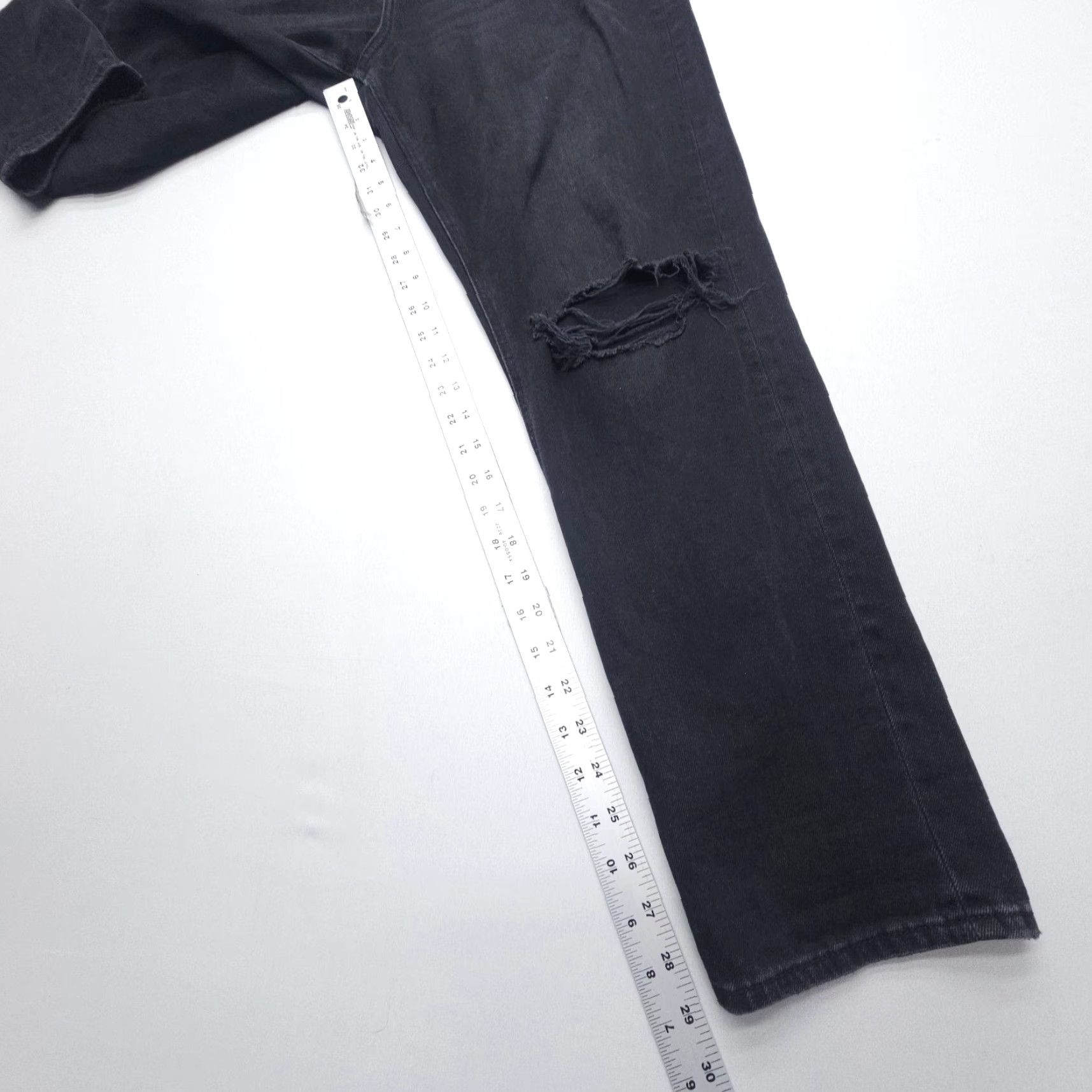 American Eagle Outfitters American Eagle Jeans Womens 8 Long Black Highest Rise Distressed Denim Size 30" / US 8 / IT 44 - 4 Thumbnail
