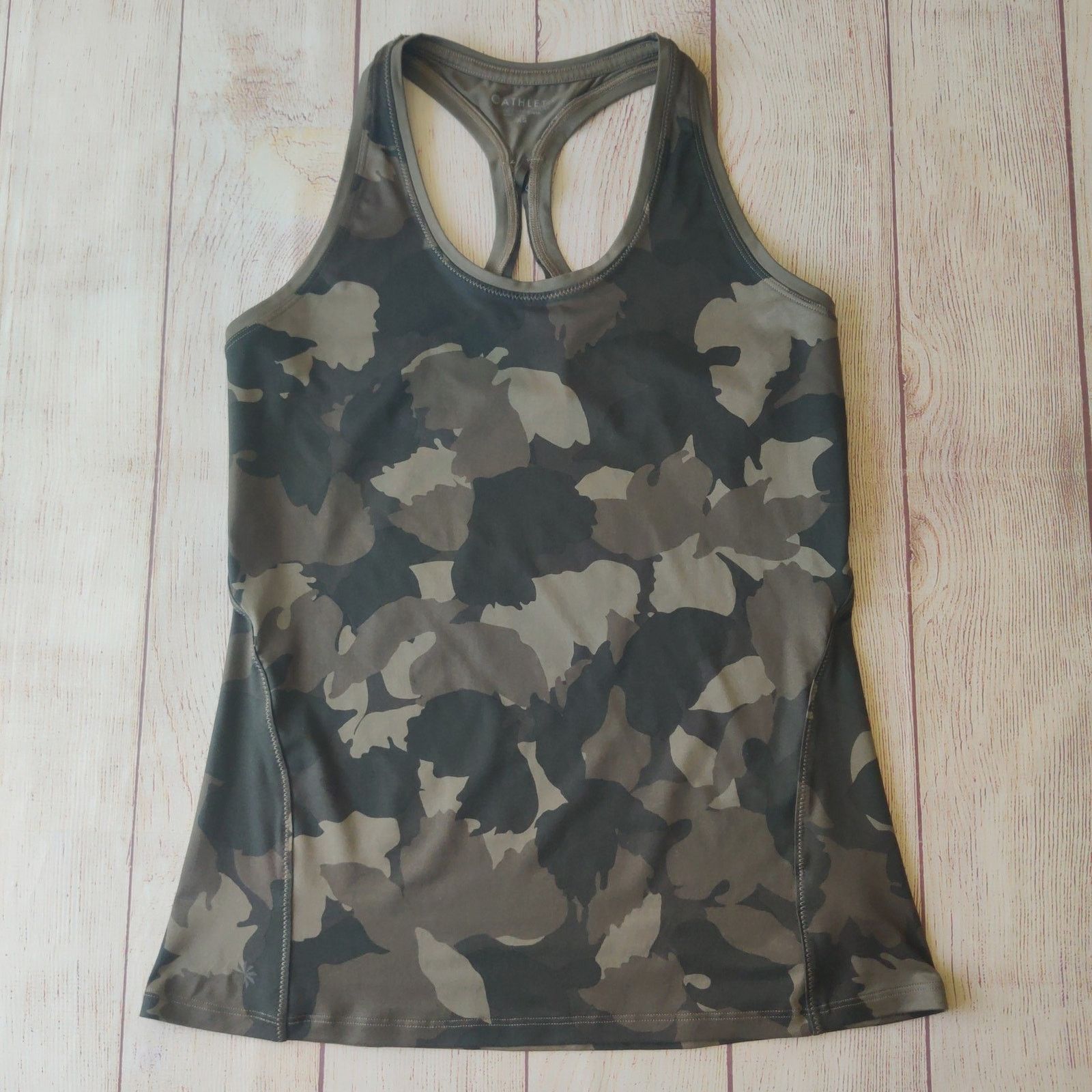 Athleta Athleta Limitless Camo Keyhole Tank sz XS Size XS / US 0-2 / IT 36-38 - 5 Thumbnail