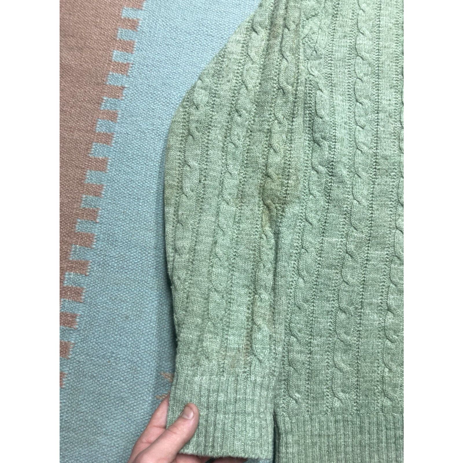 Vintage VINTAGE 60s cardigan sweater cable knit wool blend button front mint green large Cardigan Men L Green Knit Wool 60s Buttons Mens Size US L / EU 52-54 / 3 - 2 Thumbnail