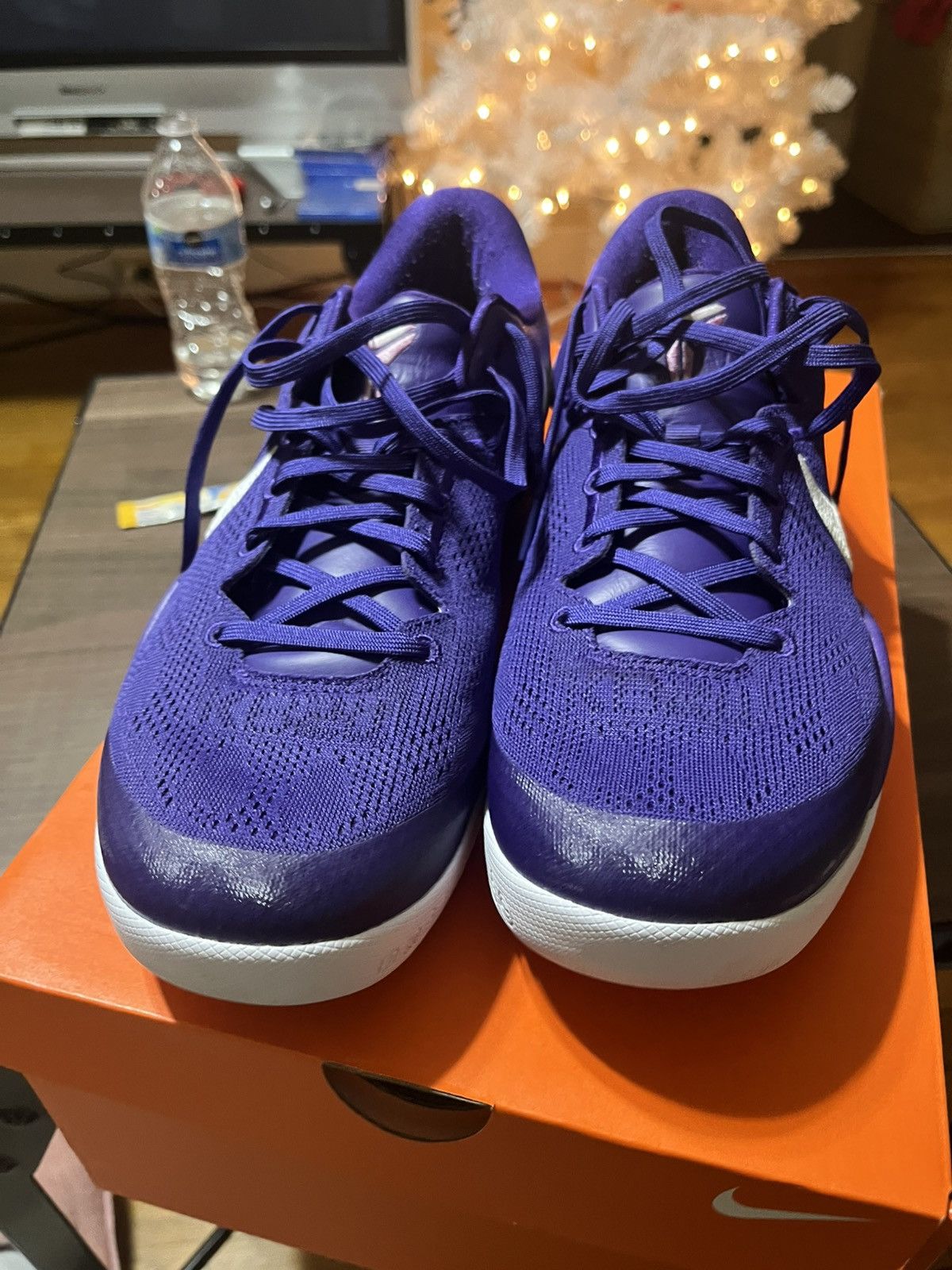 Nike Nike Kobe 8 proto tb purple low top Size US 8.5 / EU 41-42 - 1 Thumbnail
