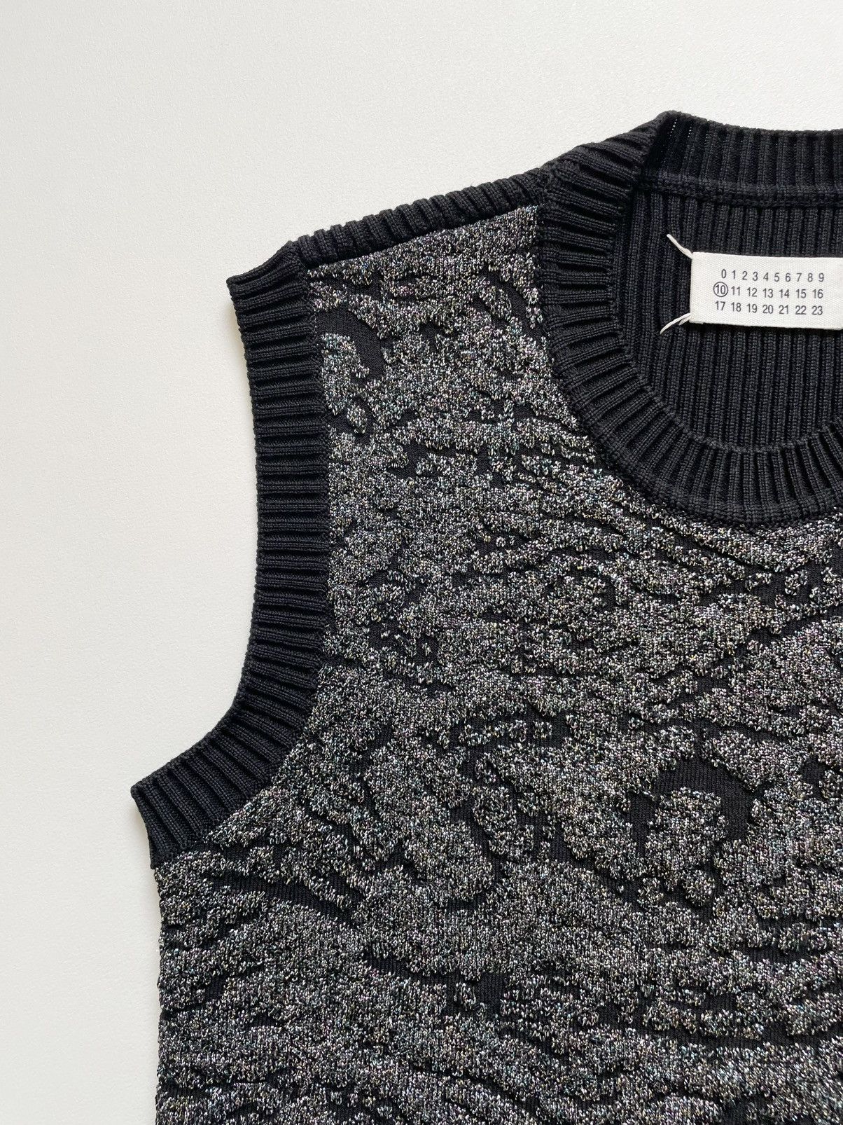 Maison Margiela Sample ‘Metallic Galaxy Intarsia’ Sweater Vest Size US M / EU 48-50 / 2 - 5 Thumbnail