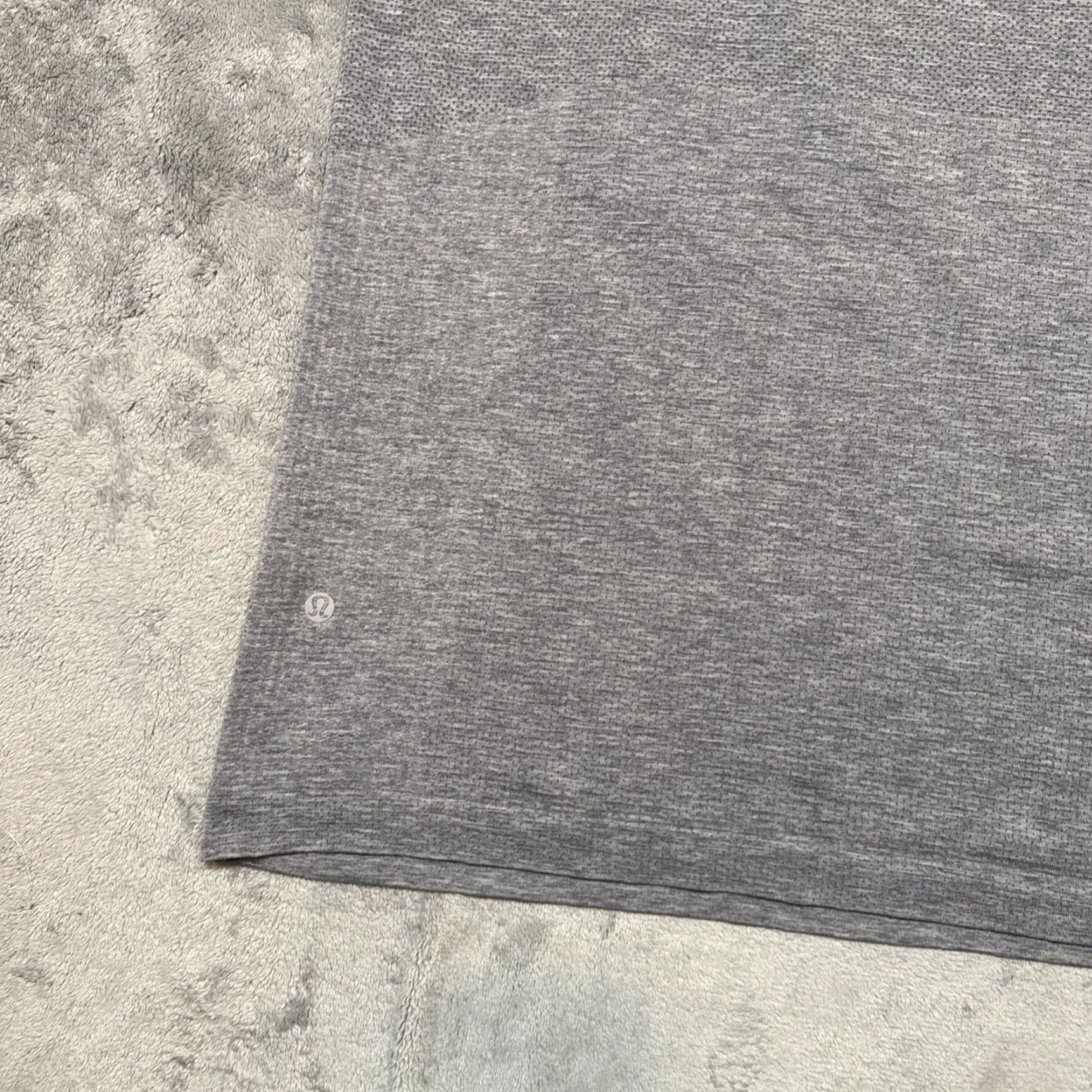 Lululemon Lululemon Metal Vent Tech Shirt Mens XL Gray Training Casual Gym Workout Vent Tech Shirt Size US XL / EU 56 / 4 - 7 Thumbnail