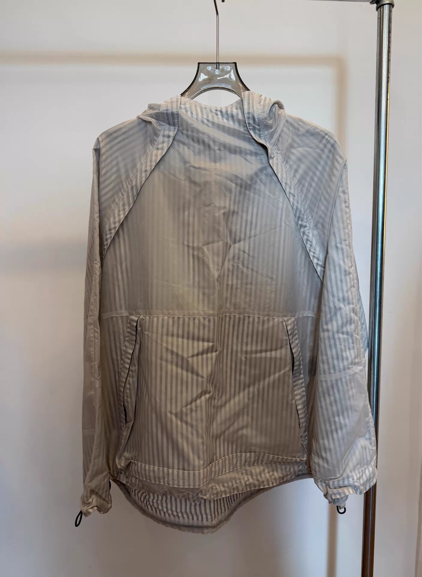 Dior Silver Striped Lightweight Hooded Jacket Size US L / EU 52-54 / 3 - 1 Thumbnail