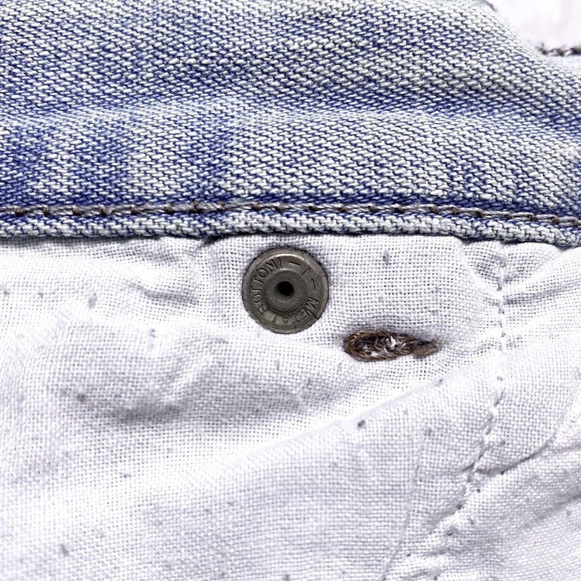 Miu Miu Vintage Archival Miu Miu Washed Blue Distressed Jeans Denim Size US 36 / EU 52 - 19 Thumbnail