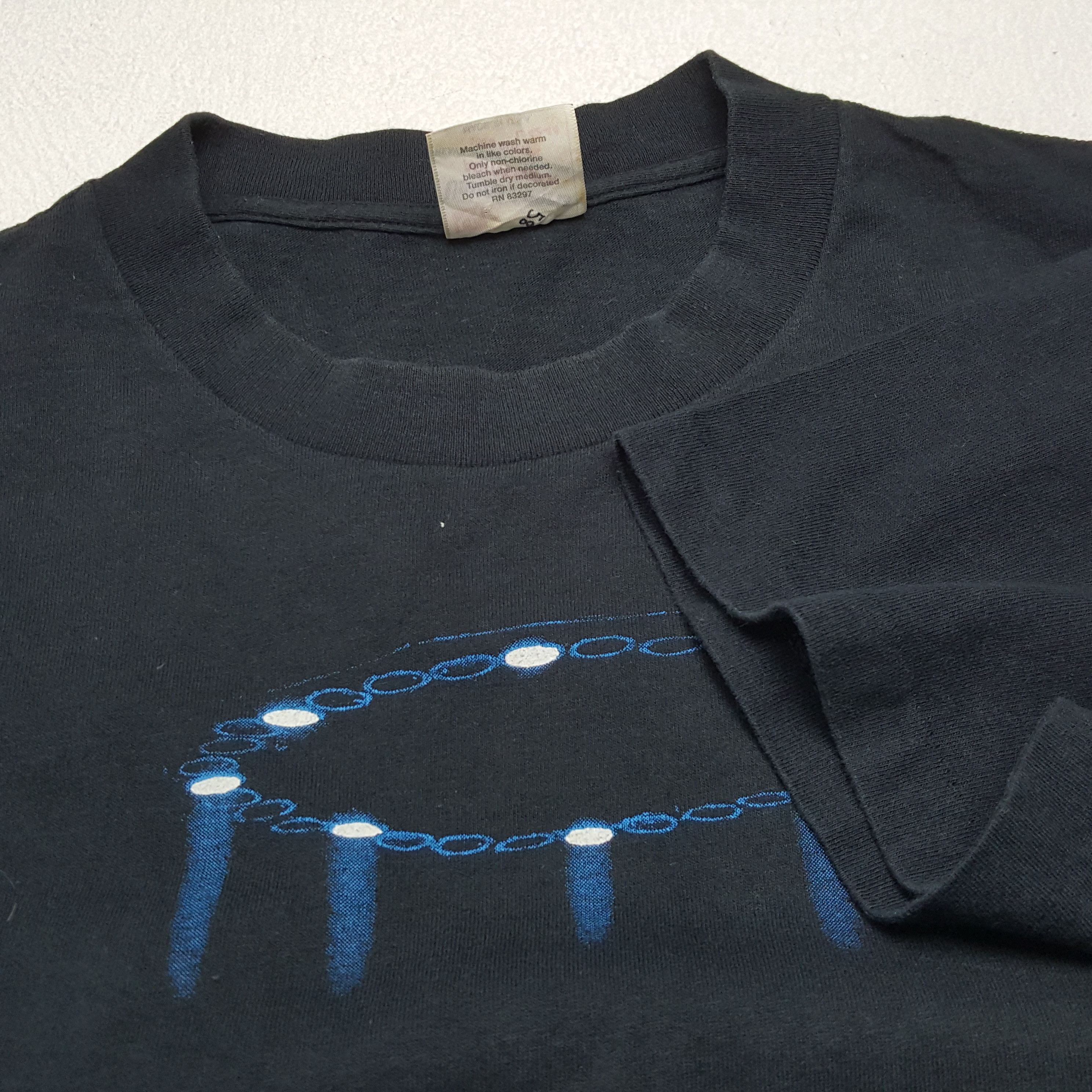 Vintage CATS Movie Center Design Vintage Tshirt Size US L / EU 52-54 / 3 - 6 Thumbnail