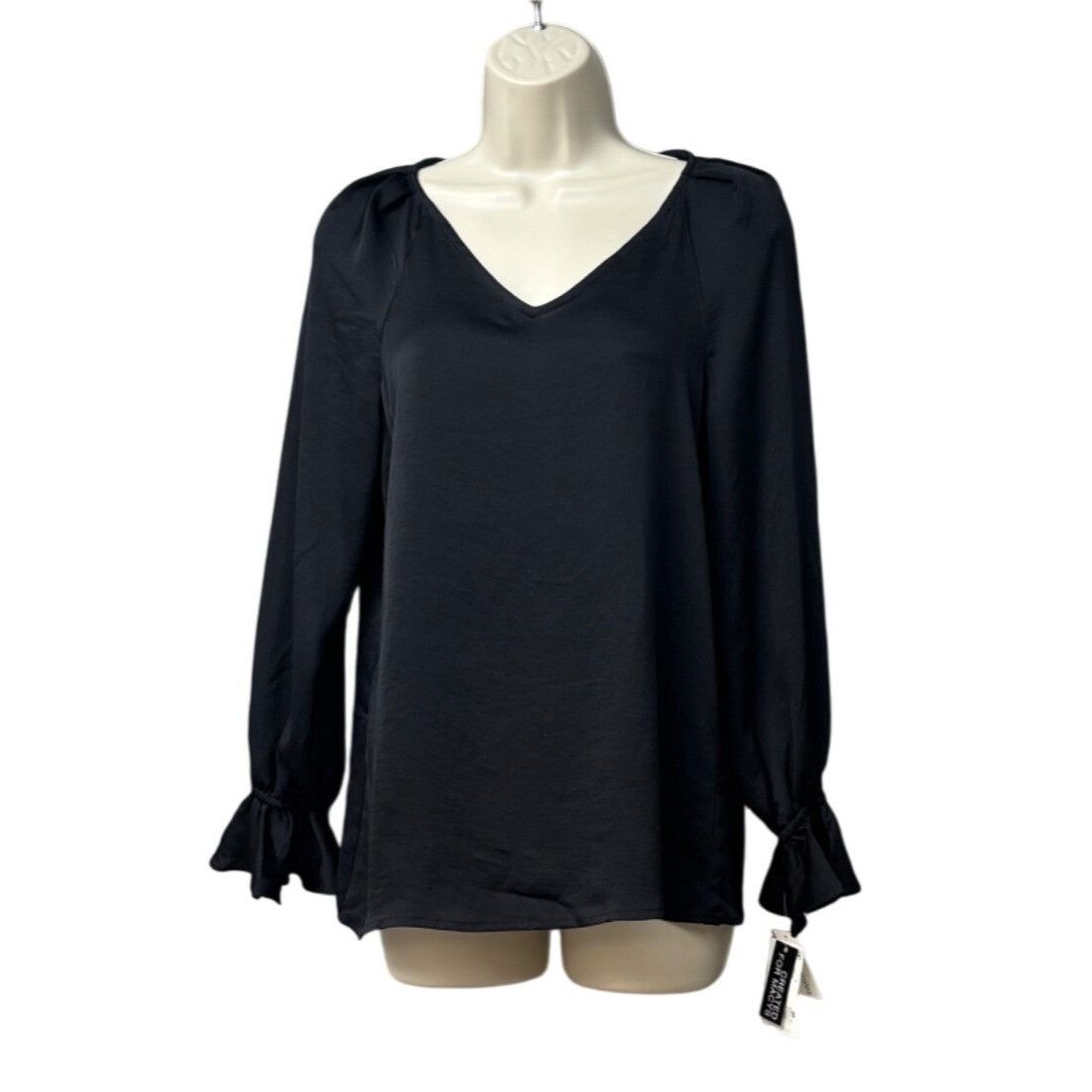Bar III Bar III Ruffled-Cuff Woven V-neck Top, Black, Sz. XS Size XS / US 0-2 / IT 36-38 - 7 Thumbnail