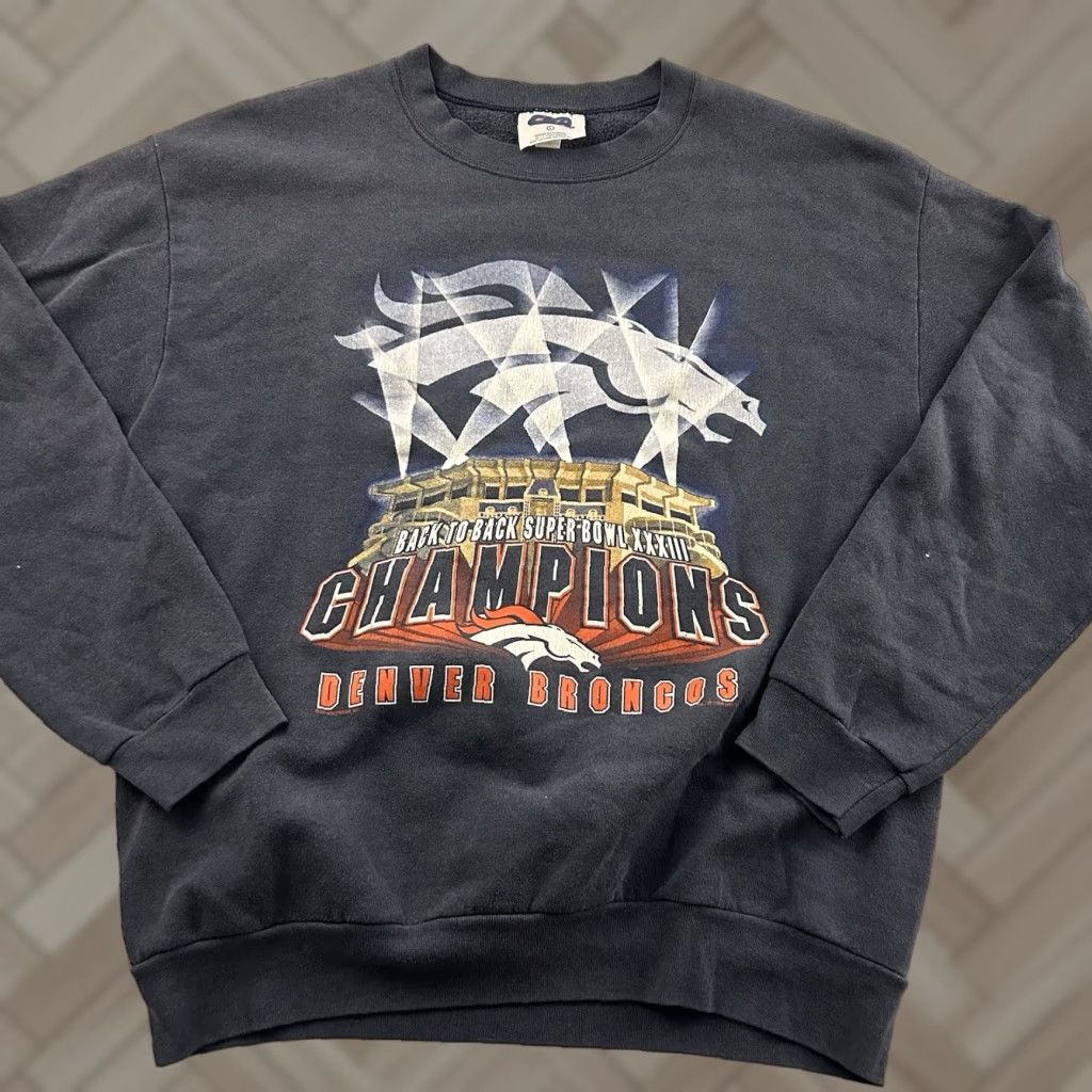 Vintage VINTAGE CSA Denver Broncos Superbowl Champs Crewneck Sweatshirt Men's Large Blue Size US L / EU 52-54 / 3 - 1 Thumbnail