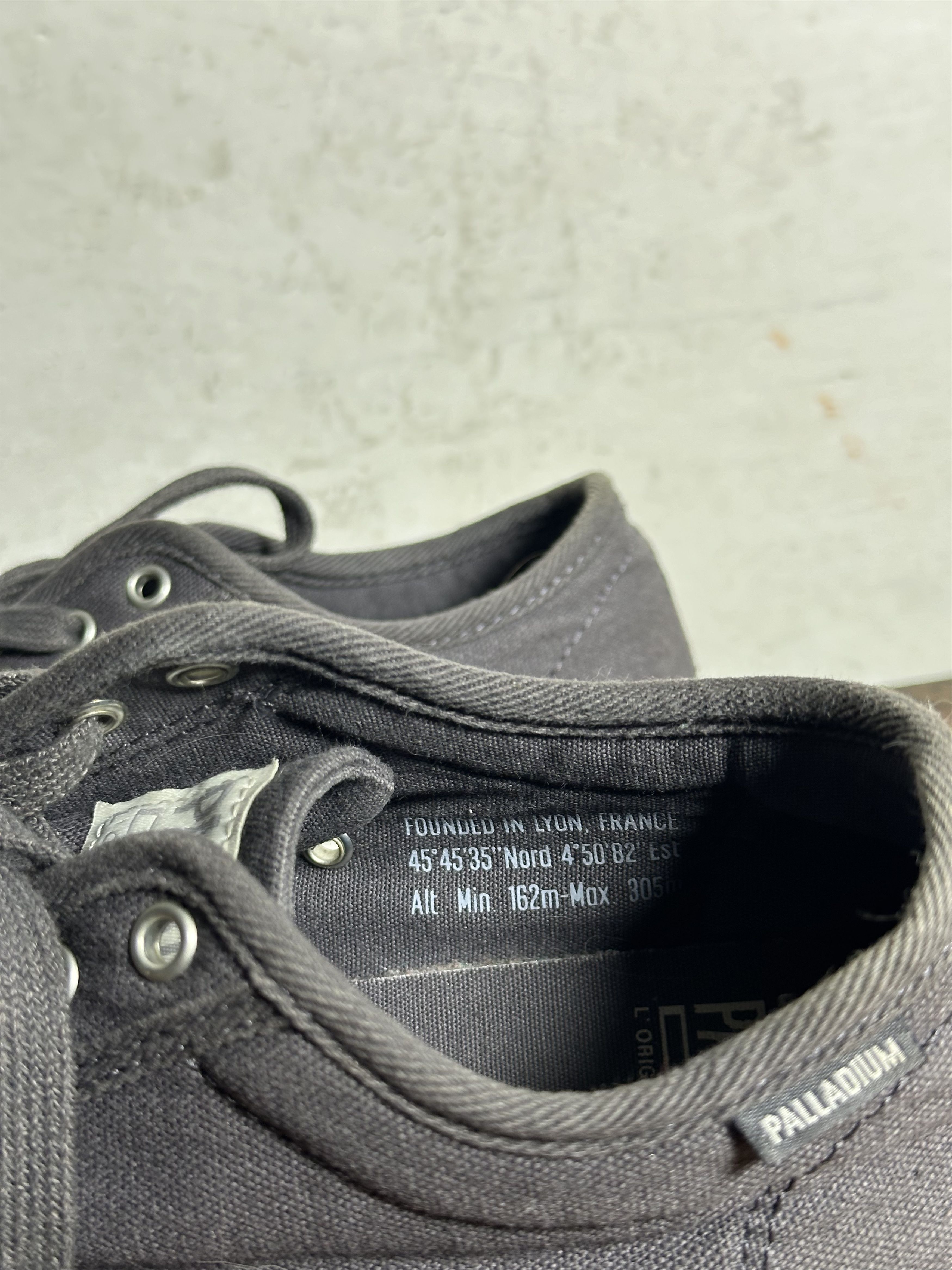 Palladium PALLAPHOENIX OG CANVAS ASPHALT SNEAKERS Size US 6.5 / EU 39-40 - 6 Thumbnail