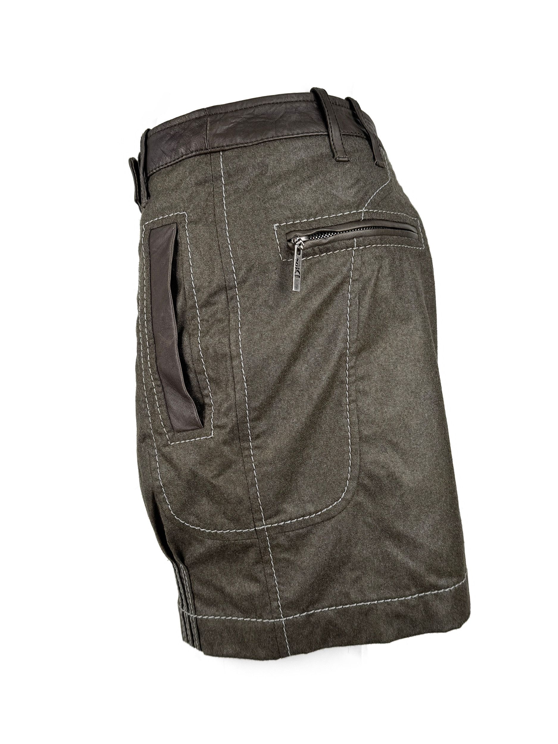 Dior Christian Dior 2006 Wool and Leather Asymmetric Mini Skirt Size 28" / US 6 / IT 42 - 4 Thumbnail