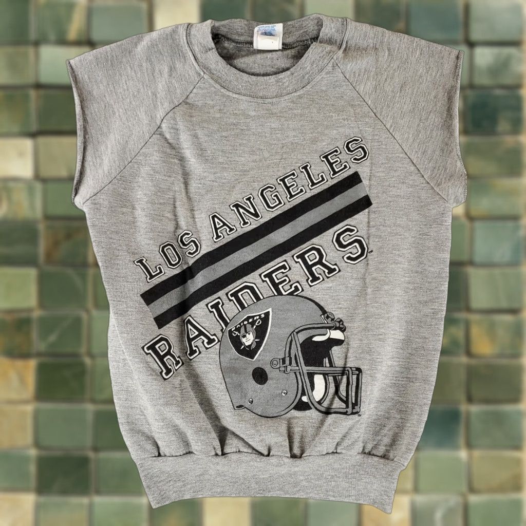 Vintage VINTAGE Los Angeles Raiders T Shirt Gray S Mens Small Cutoff 80s Made USA Garan Men Size US S / EU 44-46 / 1 - 1 Thumbnail
