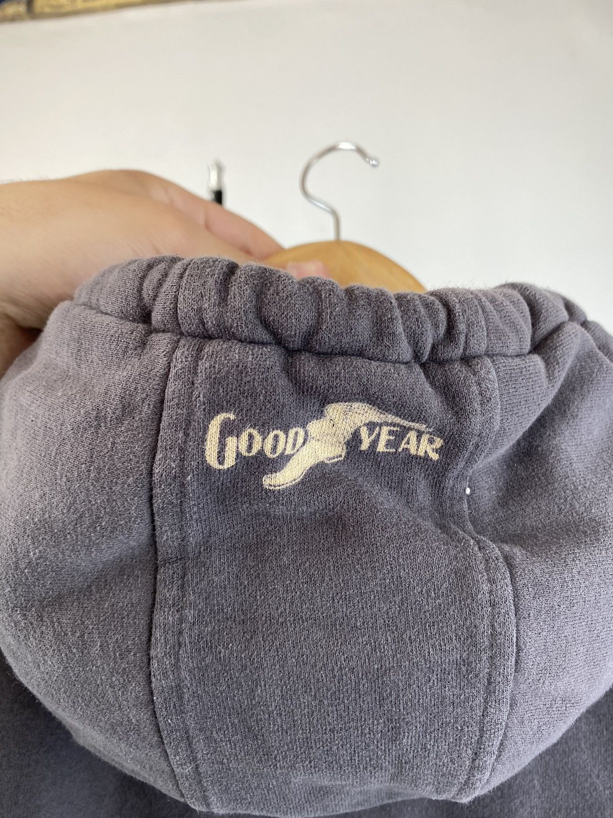 Vintage 00s🔥Goodyear Gray Promo Art Racing Cars Hoodie mens xxl Size US XXL / EU 58 / 5 - 7 Thumbnail