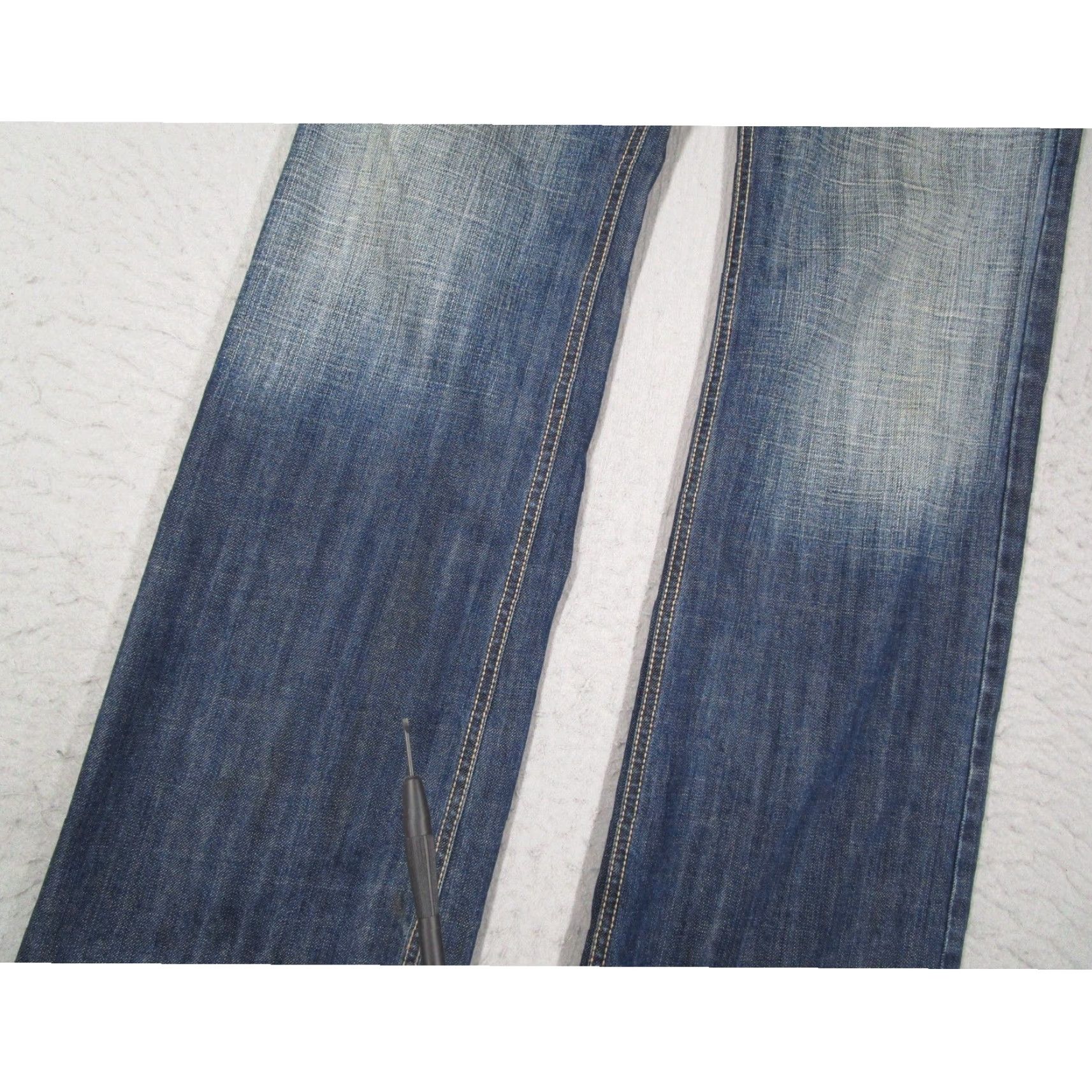 Denime VINTAGE Division E Mens Blue Denim Jeans Straight Leg Medium Wash Size 32 Size US 32 / EU 48 - 6 Thumbnail