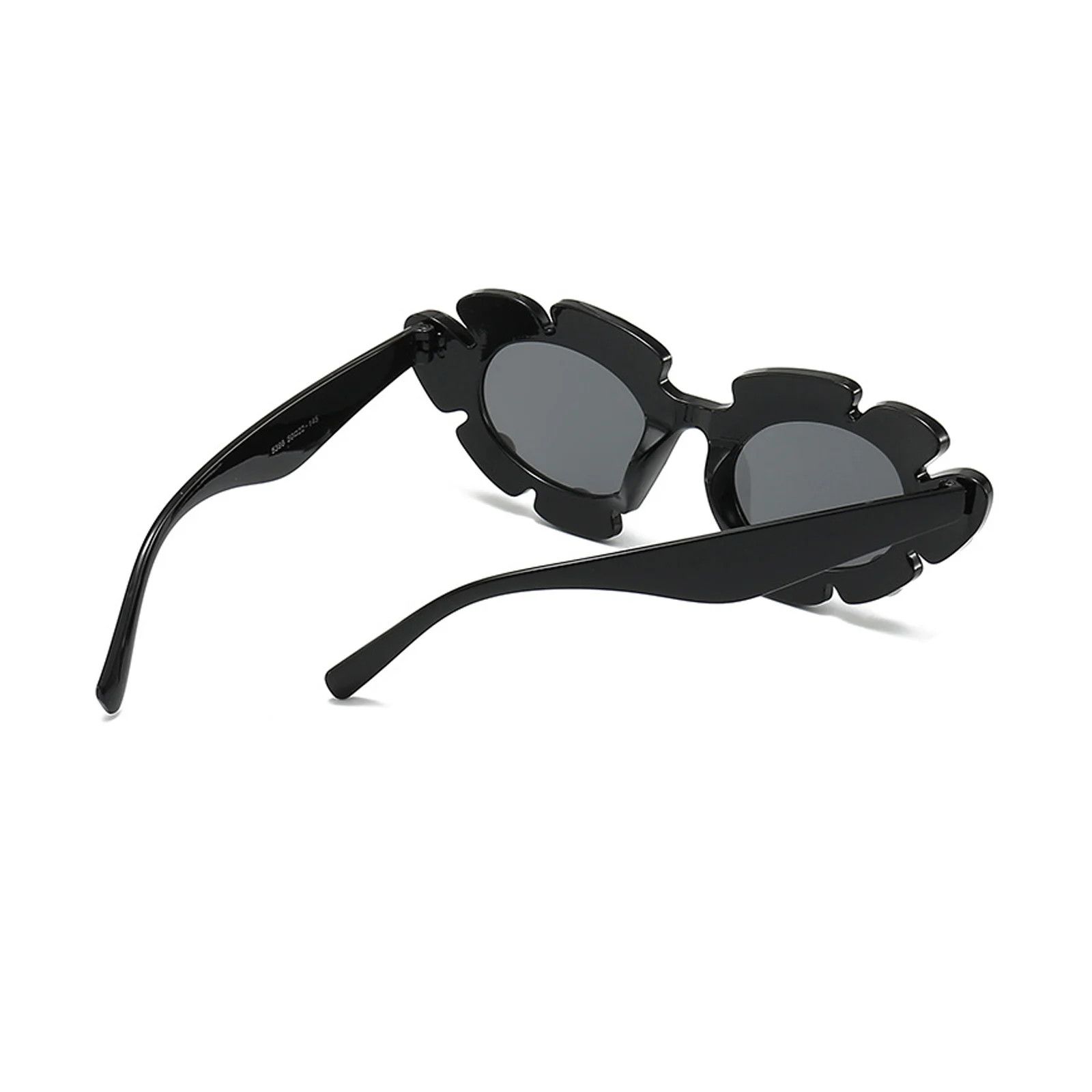Vintage Luxury Flowers Pearls Sunglasses Size ONE SIZE - 2 Thumbnail