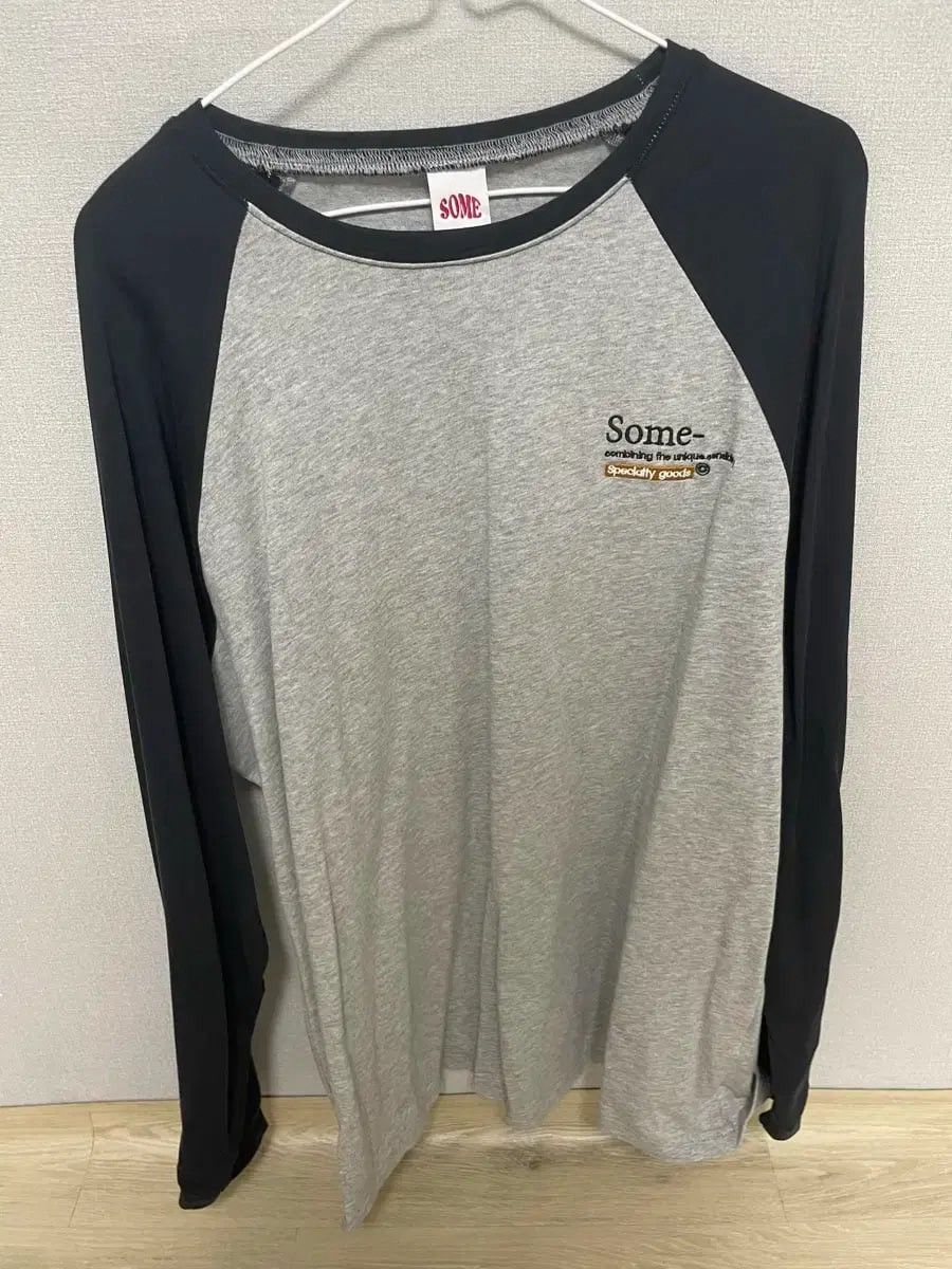 Other Someplace Navy Long sleeve Size US L / EU 52-54 / 3 - 1 Thumbnail