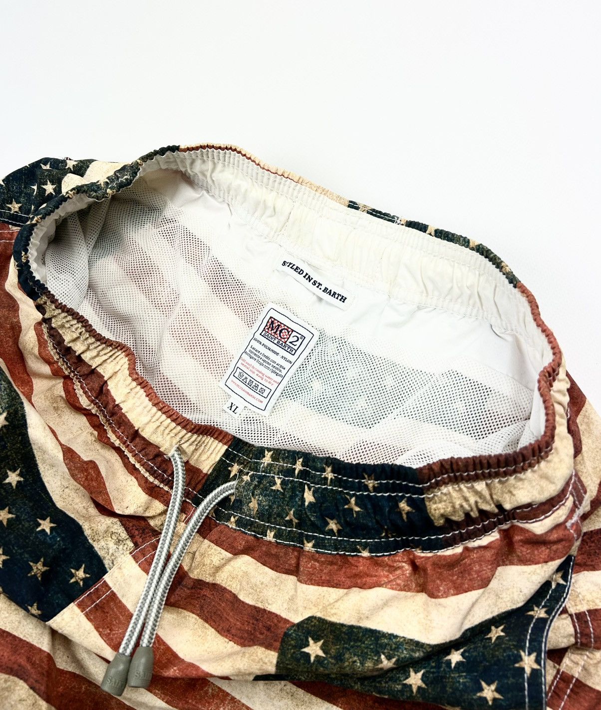 MC2 Saint Barth rare MC2 Saint Barth American flag beach shorts vintage Size US 36 / EU 52 - 6 Thumbnail