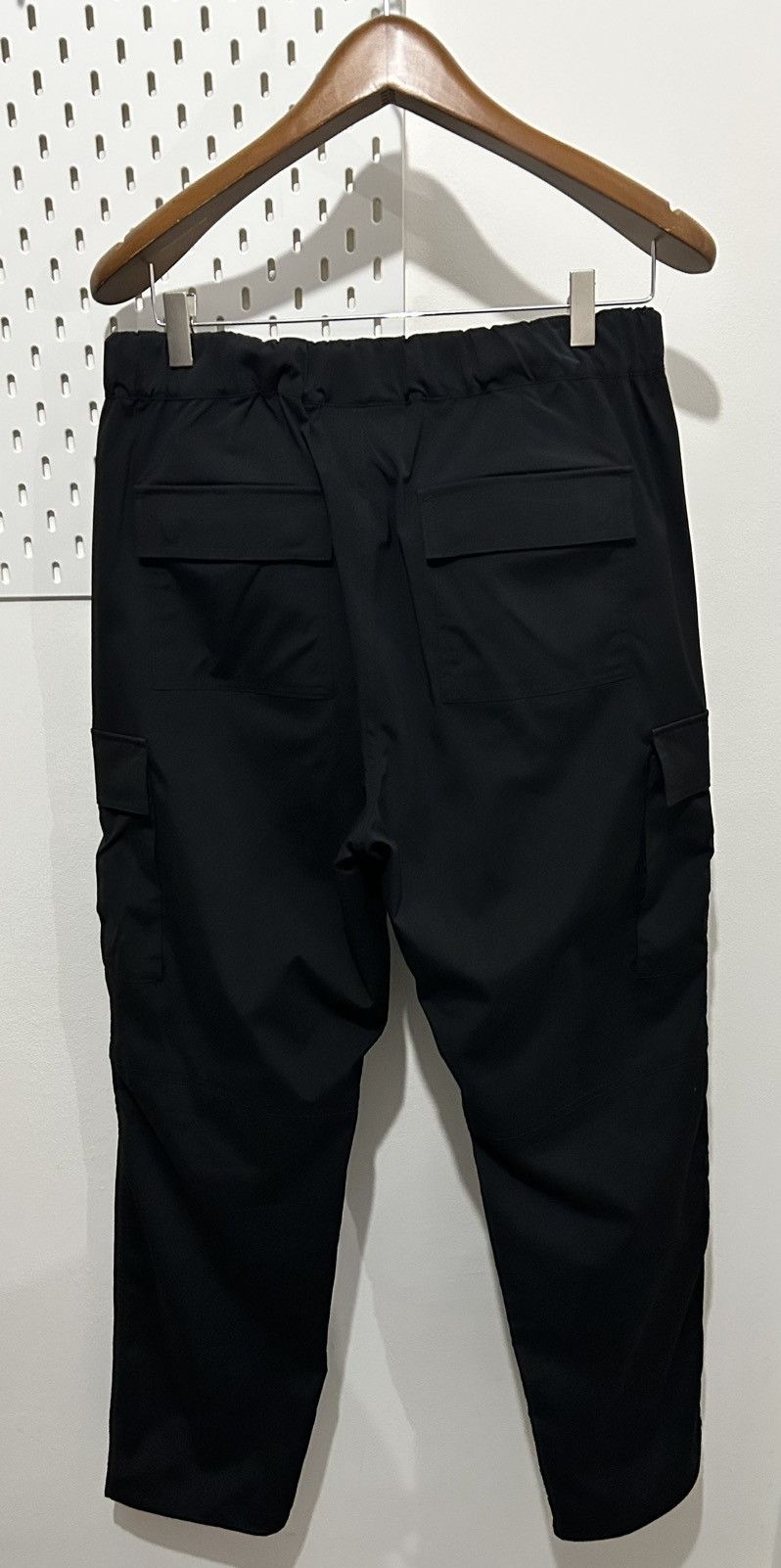 October's Very Own OCTOBERS VERY OWN BELTED UTILITY CARGO PANT BLACK CARGO PANT Size US 33 - 4 Thumbnail