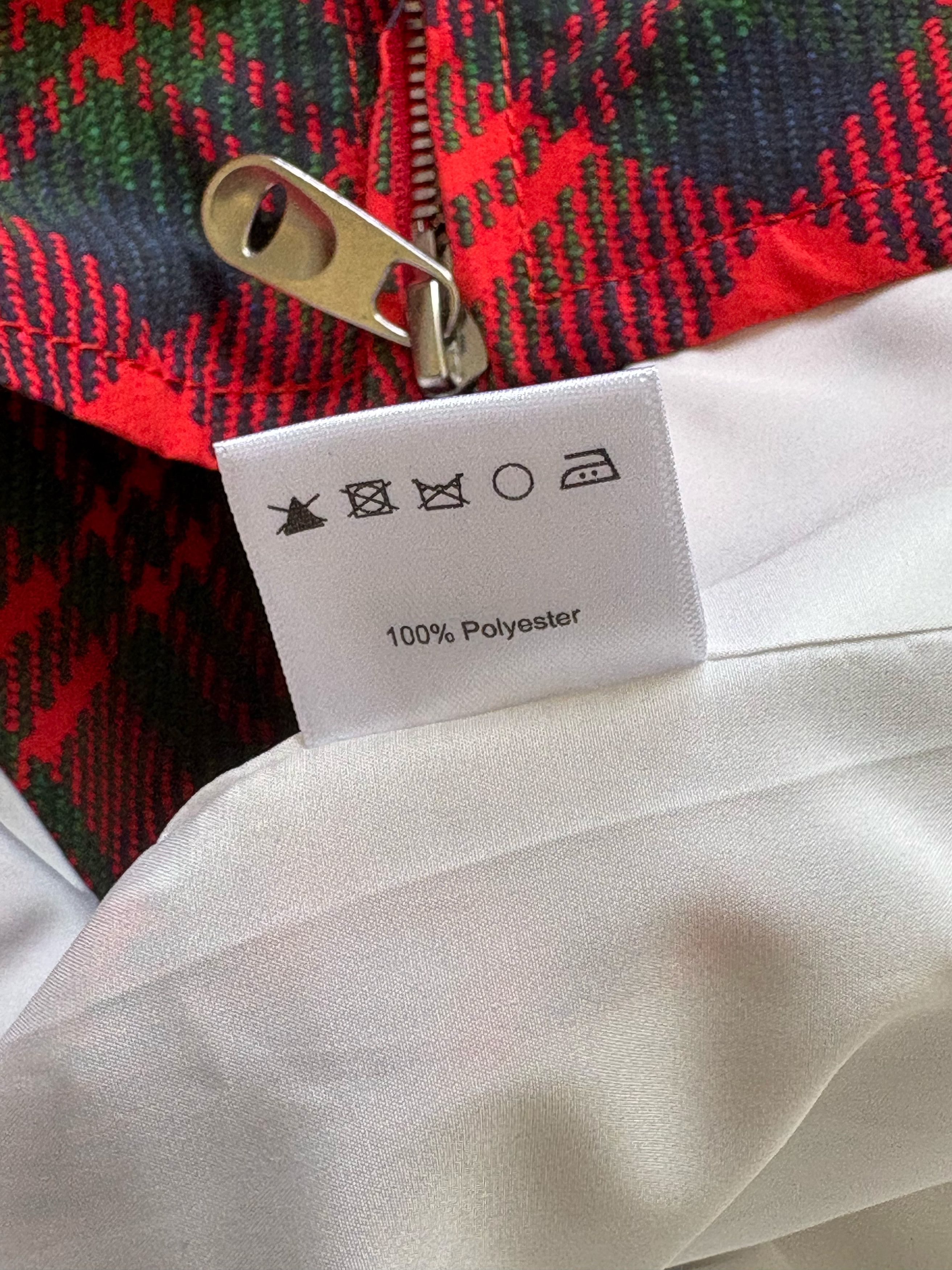 Stefan Cooke Stefan Cooke SS19 Red Tartan Print Nylon Coat Size US S / EU 44-46 / 1 - 6 Thumbnail