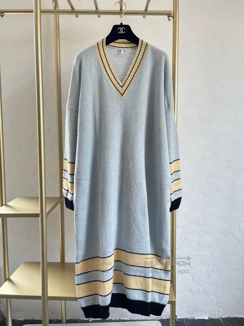 Loewe Loewe Magazine-style blue long knit skirt Size XS / US 0-2 / IT 36-38 - 1 Thumbnail