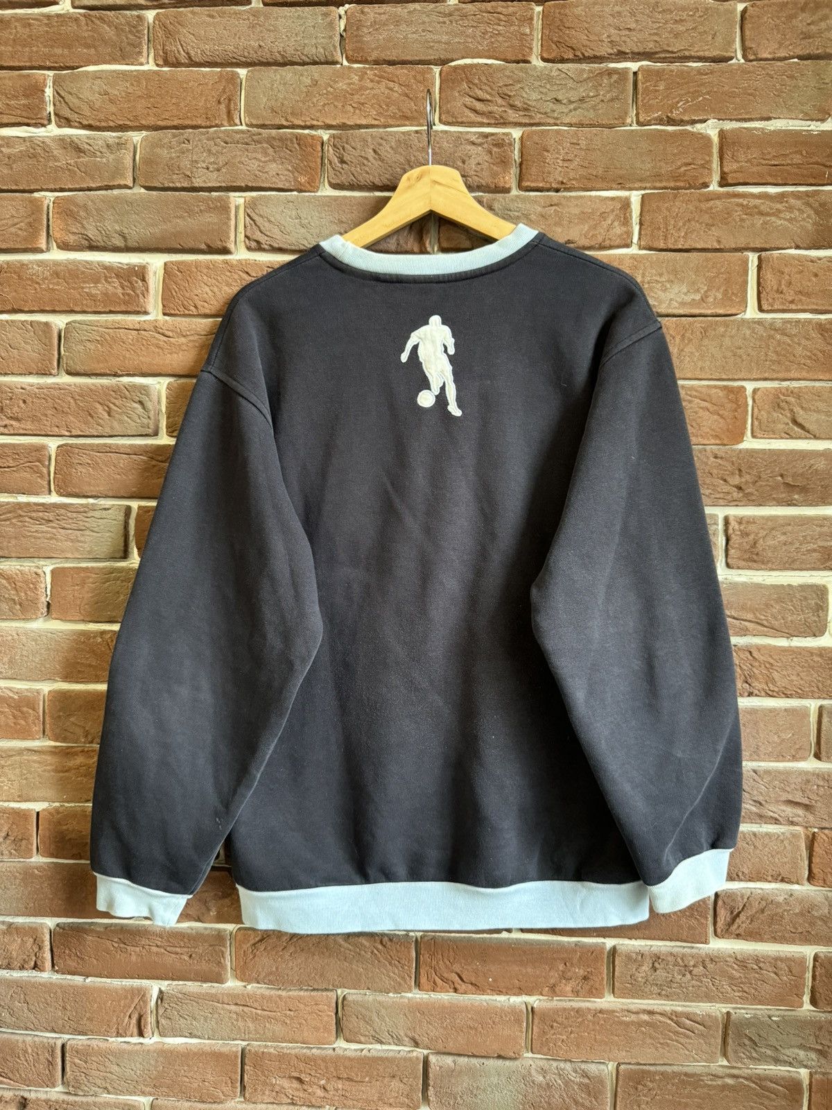 Dirk Bikkembergs Dirk Bikkembergs Logo Hype Sweatshirt Crewneck M Soccer Y2K Size US M / EU 48-50 / 2 - 2 Thumbnail