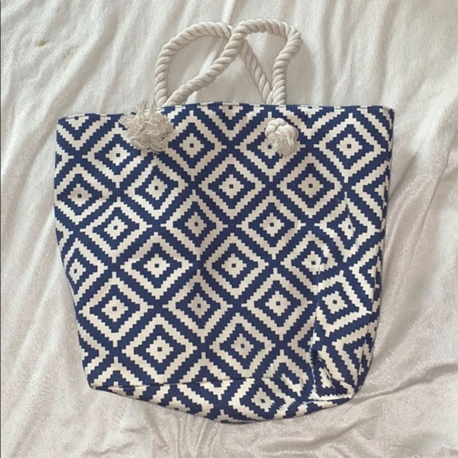 Other Summer and Rose Blue and White Chevron Tote Bag | Sz OS Size ONE SIZE - 3 Thumbnail