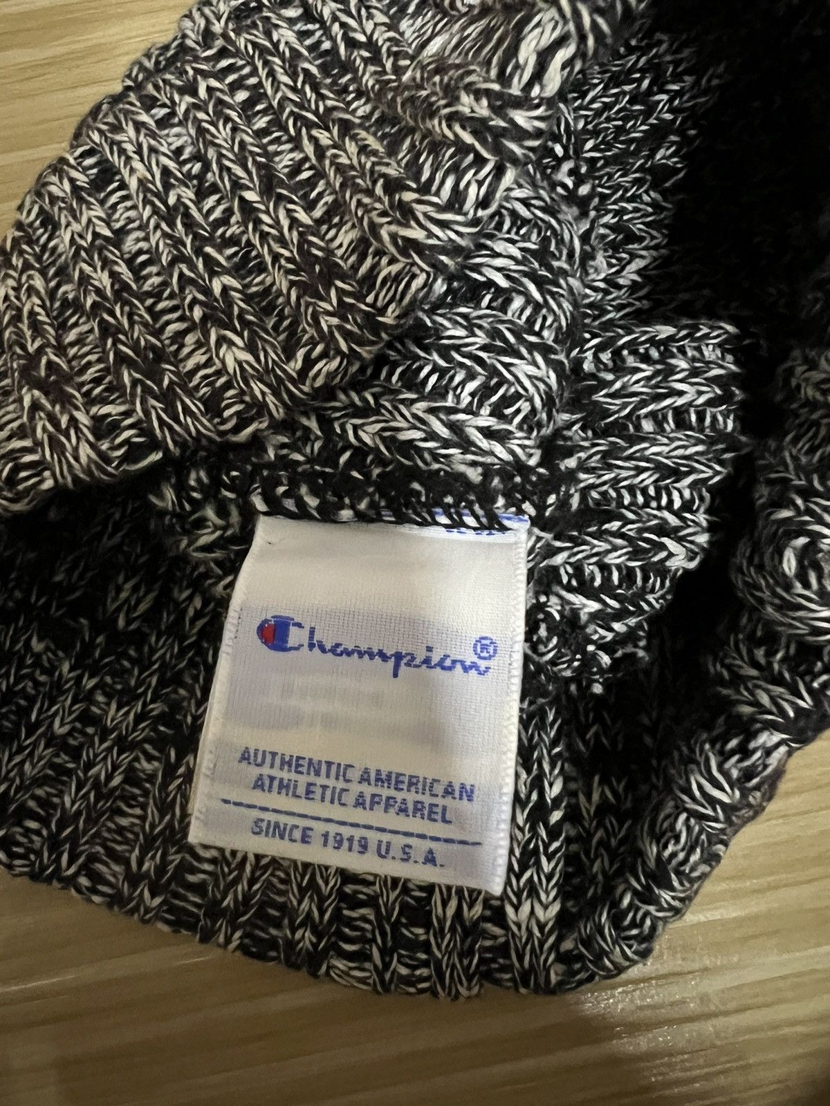 Champion Vintage Champion Small Logo Crochet Beanie Hats Size ONE SIZE - 6 Thumbnail